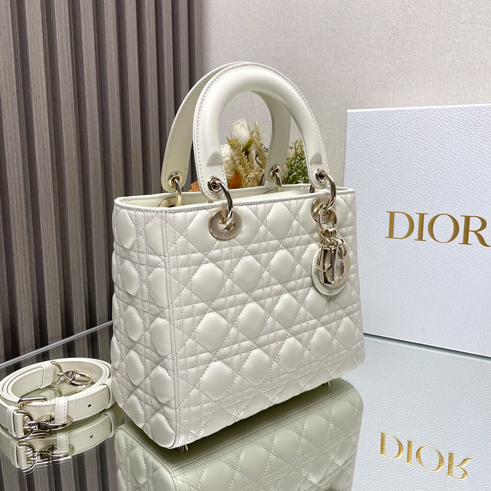 Medium Lady Dior Bag(HIGH-END GRADE) - Top Club