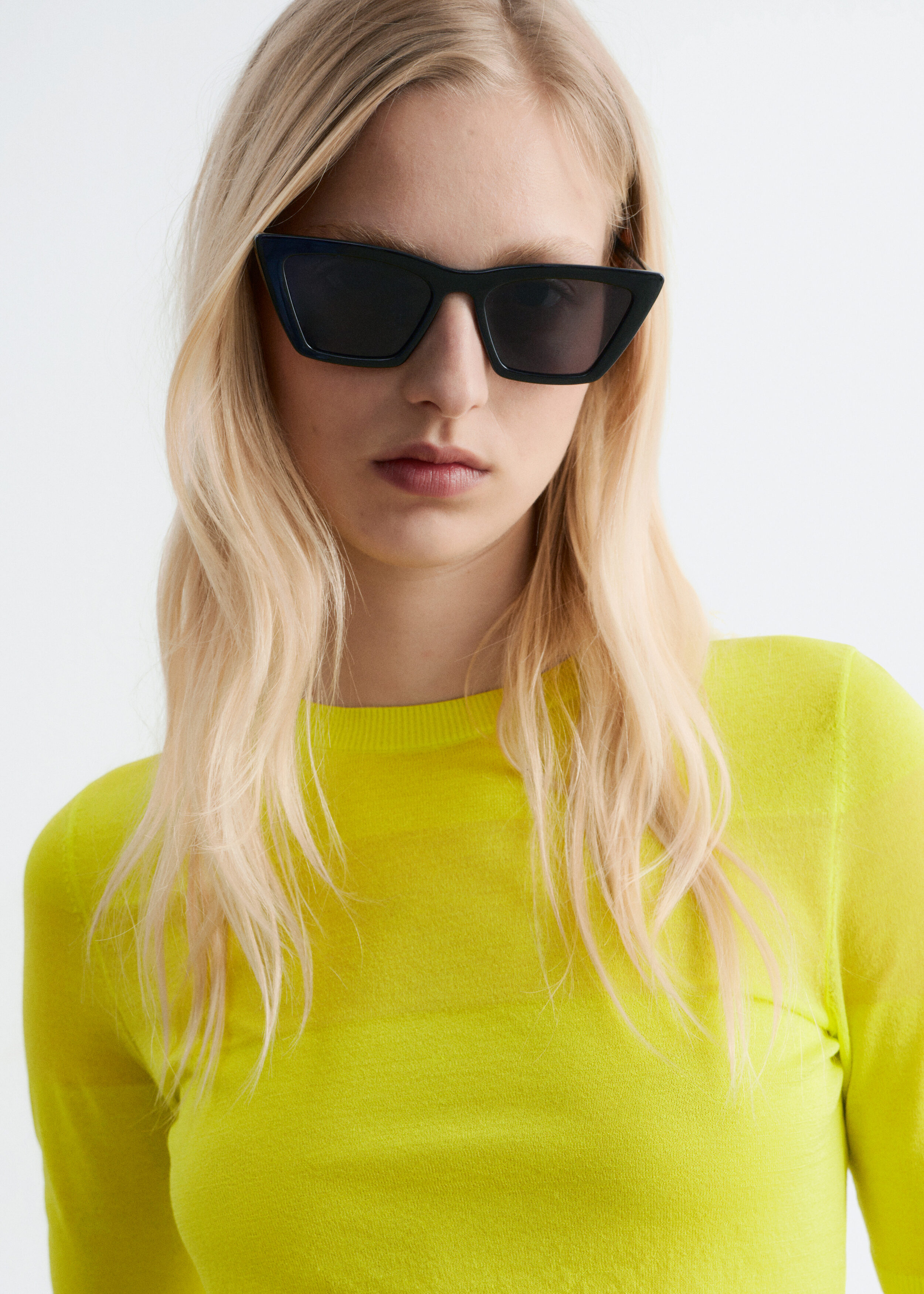 & Other Stories ANGULAR CAT EYE SUNGLASSES