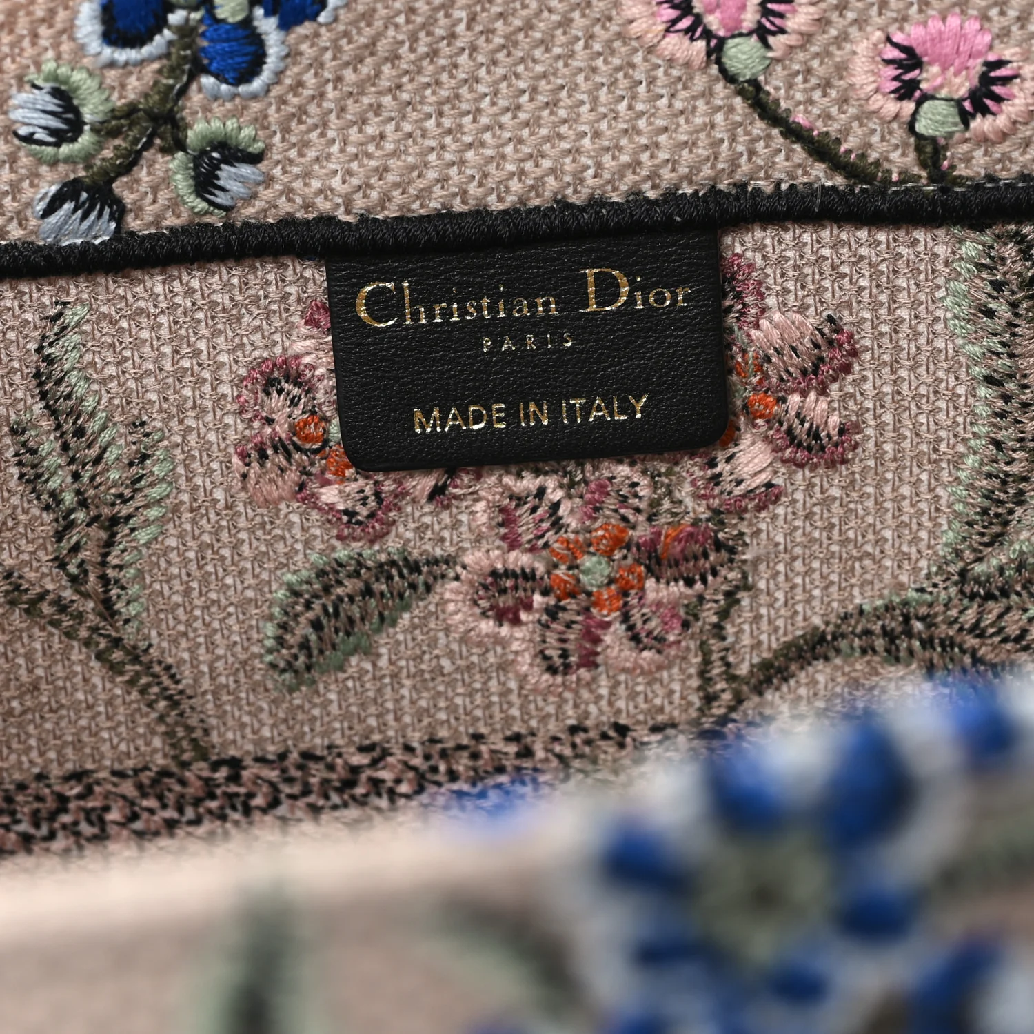 Canvas Embroidered Petites Fleurs Medium Book Tote Rose Multicolor - Top Club