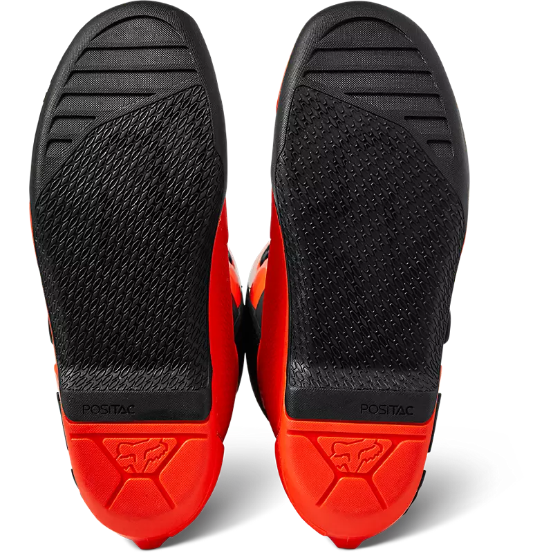 Complete boots