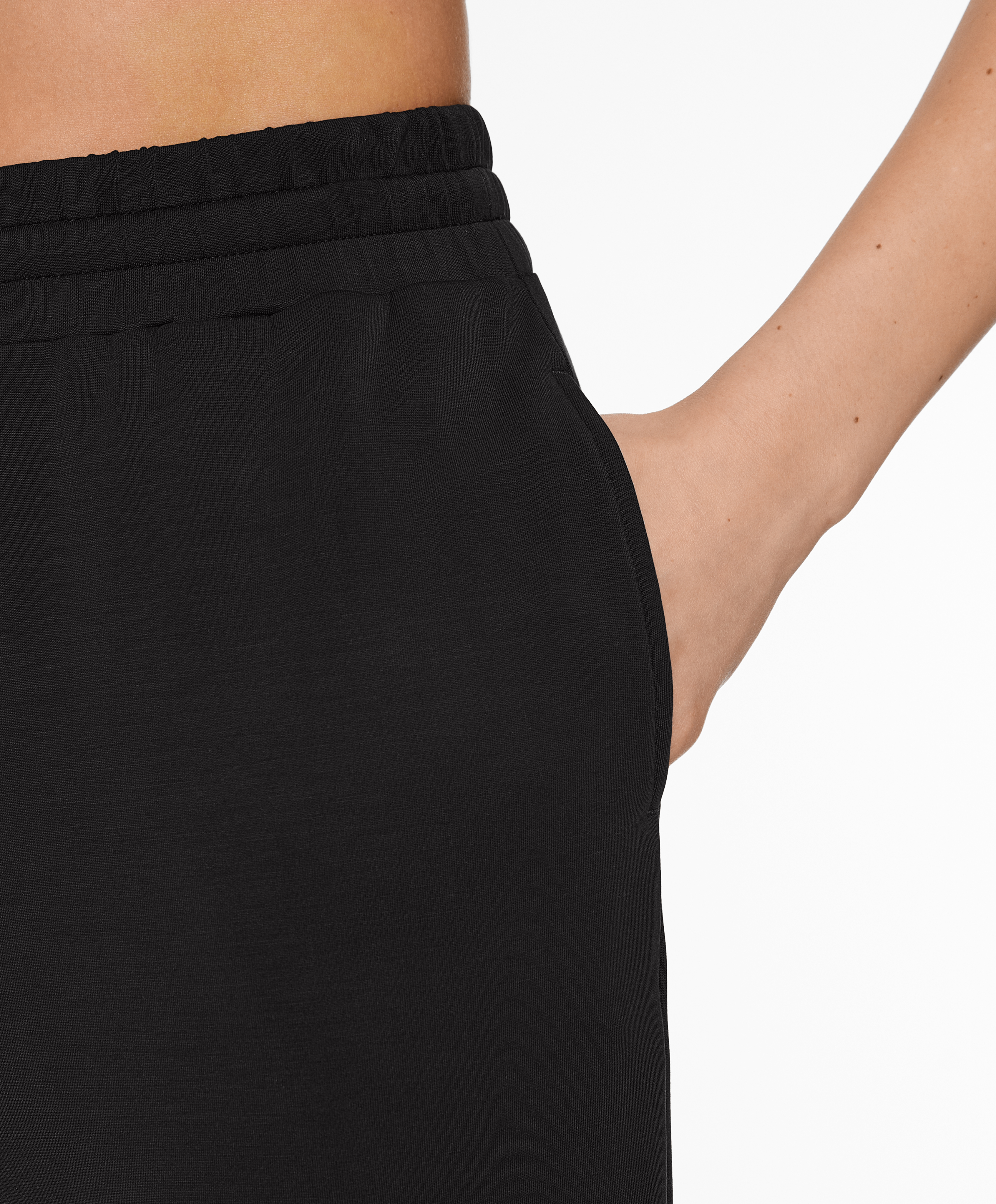 OYSHO Joggers with modal