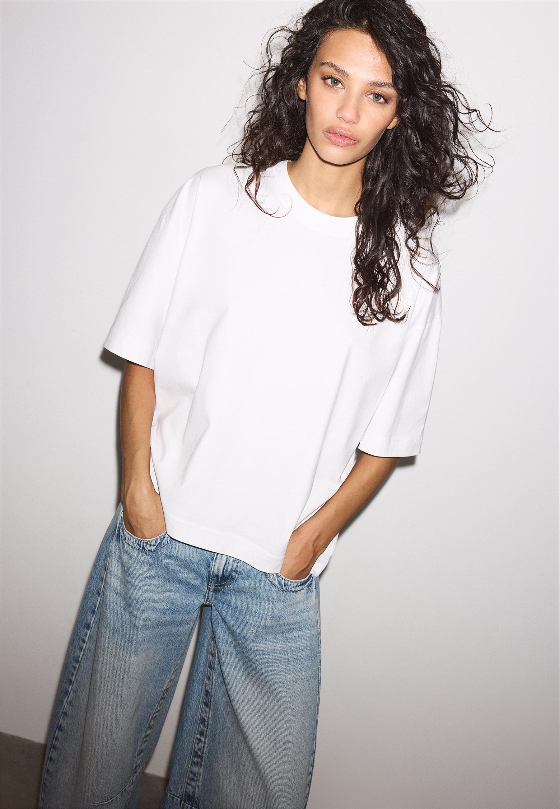 OVERSIZE SHORT SLEEVE T-SHIRT