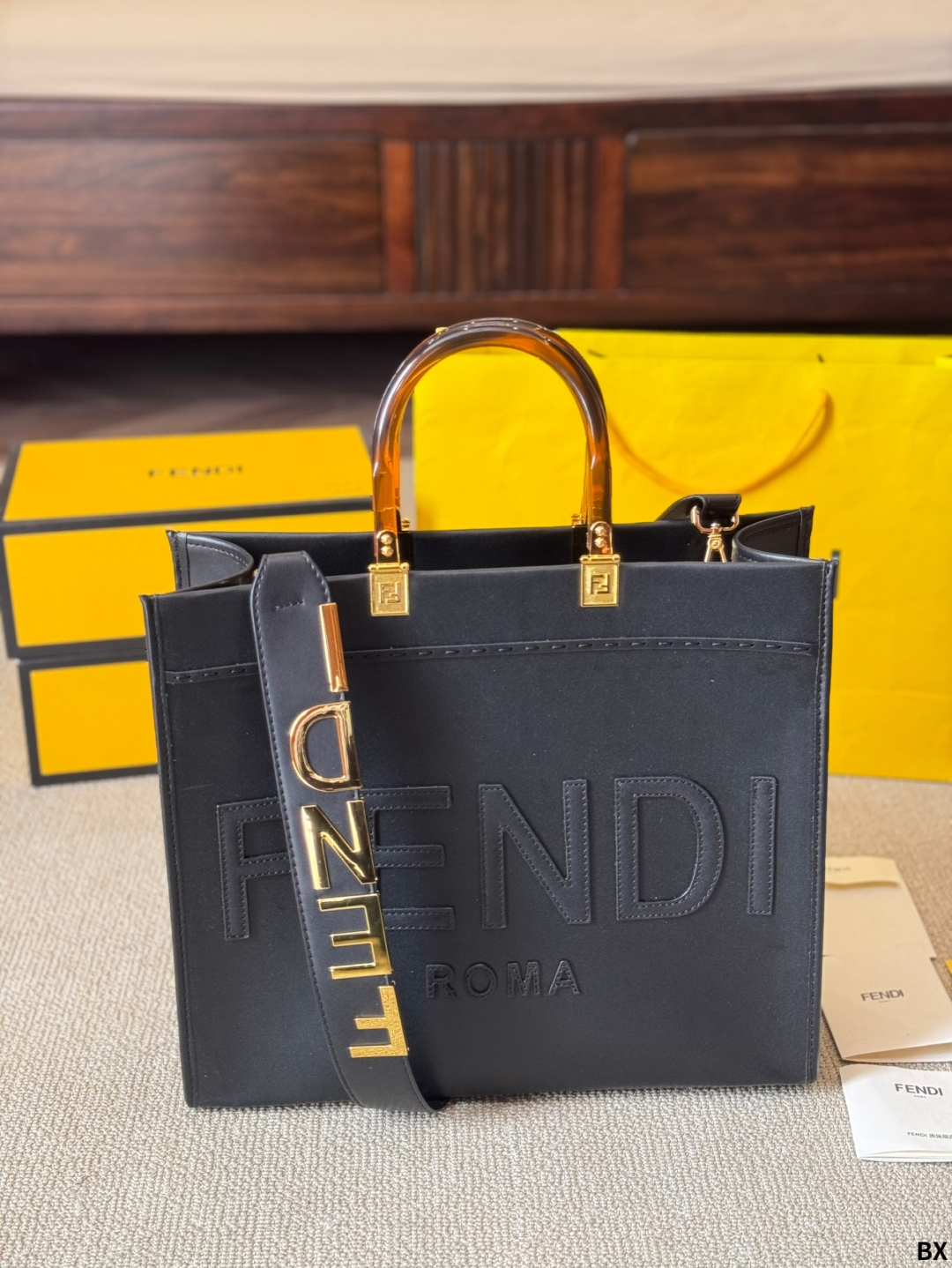 Fen new arrival peekabo tote bag size??35*30 cm - Top Club
