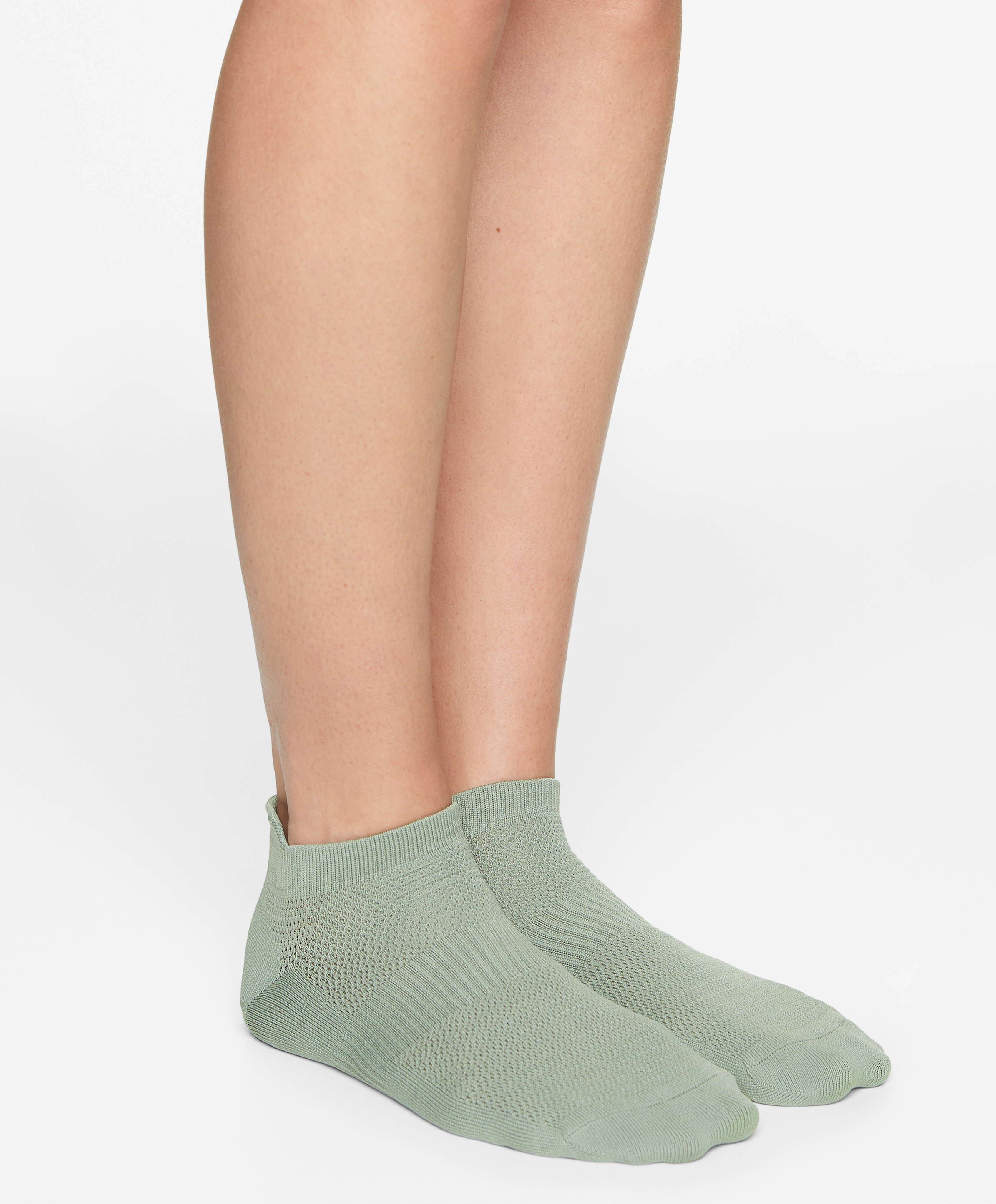 OYSHO 3 pairs of sports sneaker socks with polyamide and heel tab
