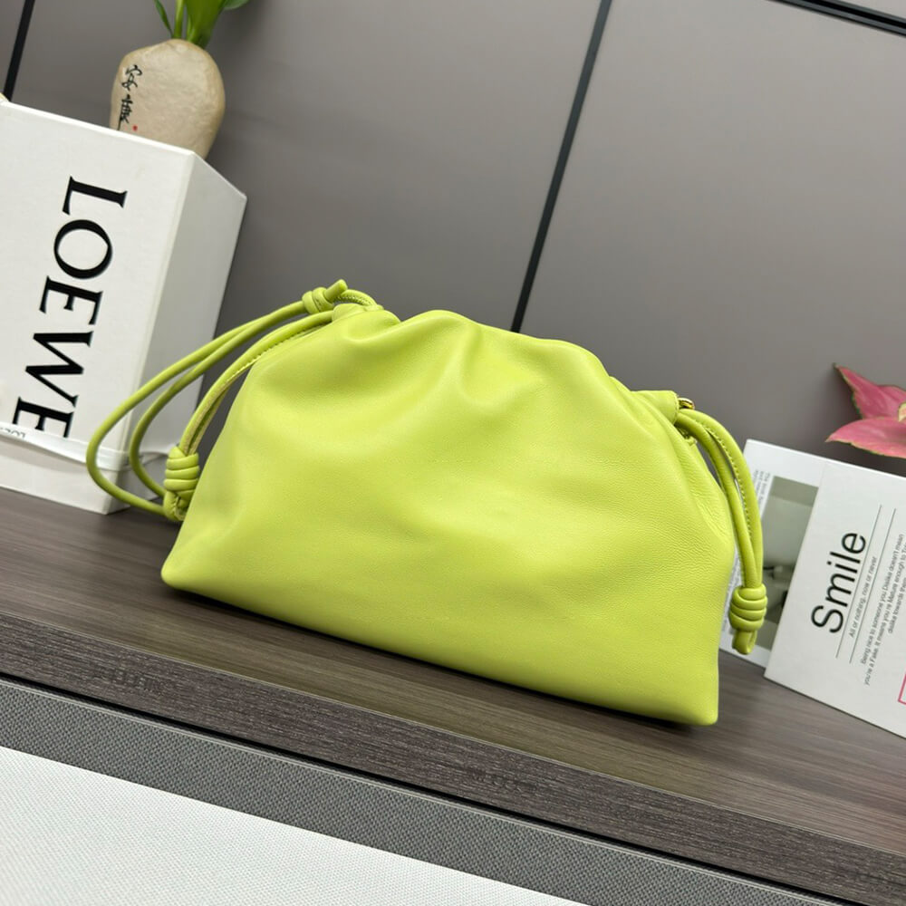 Loewe Medium Flamenco purse in mellow nappa lambskin - Top Club