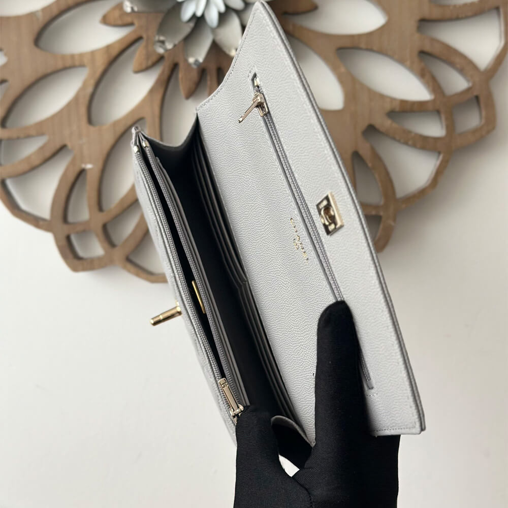 CHANEL Clutch With Chain(high-end grade) - Top Club