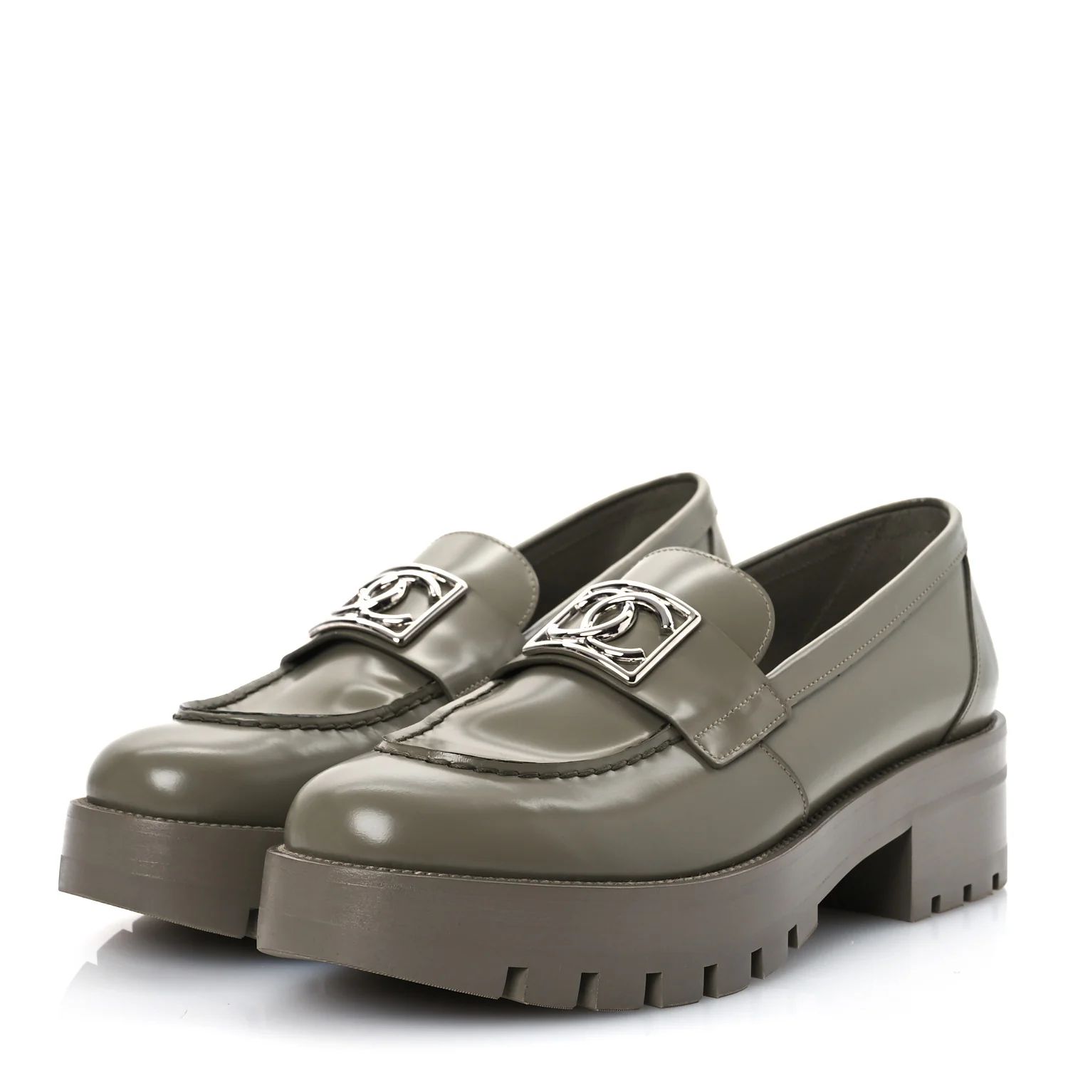 Calfskin Metal CC Loafers 40 Khaki - Top Club