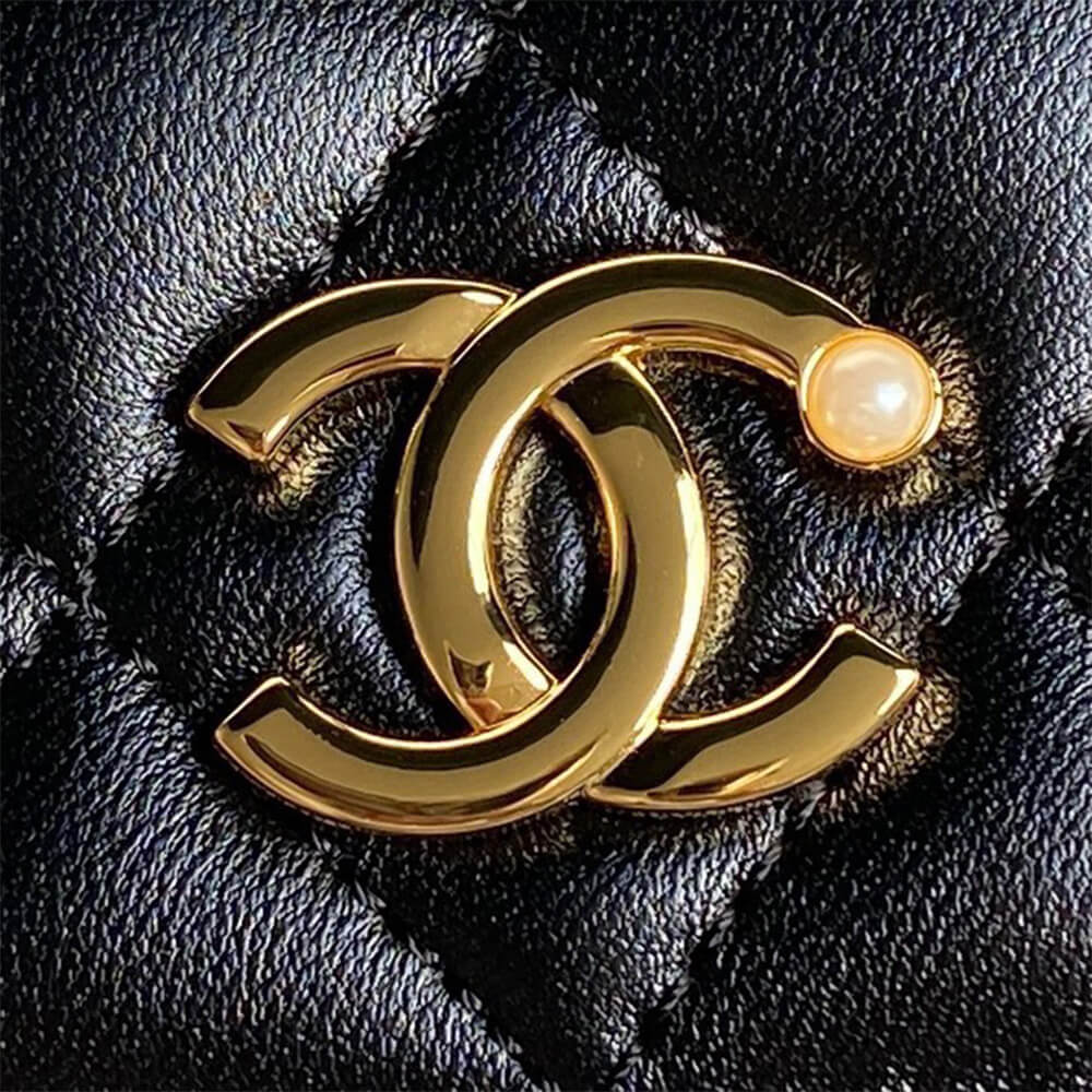 CHANEL Flap Phone Holder with Chain(HIGH-END GRADE) - Top Club