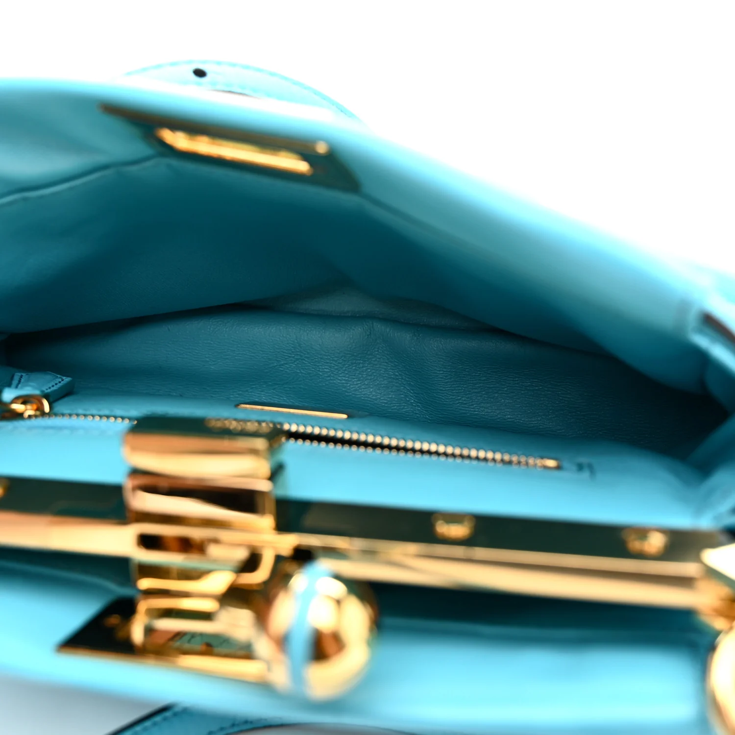 Shiny Nappa Small Peekaboo Click Bag Pool - Top Club
