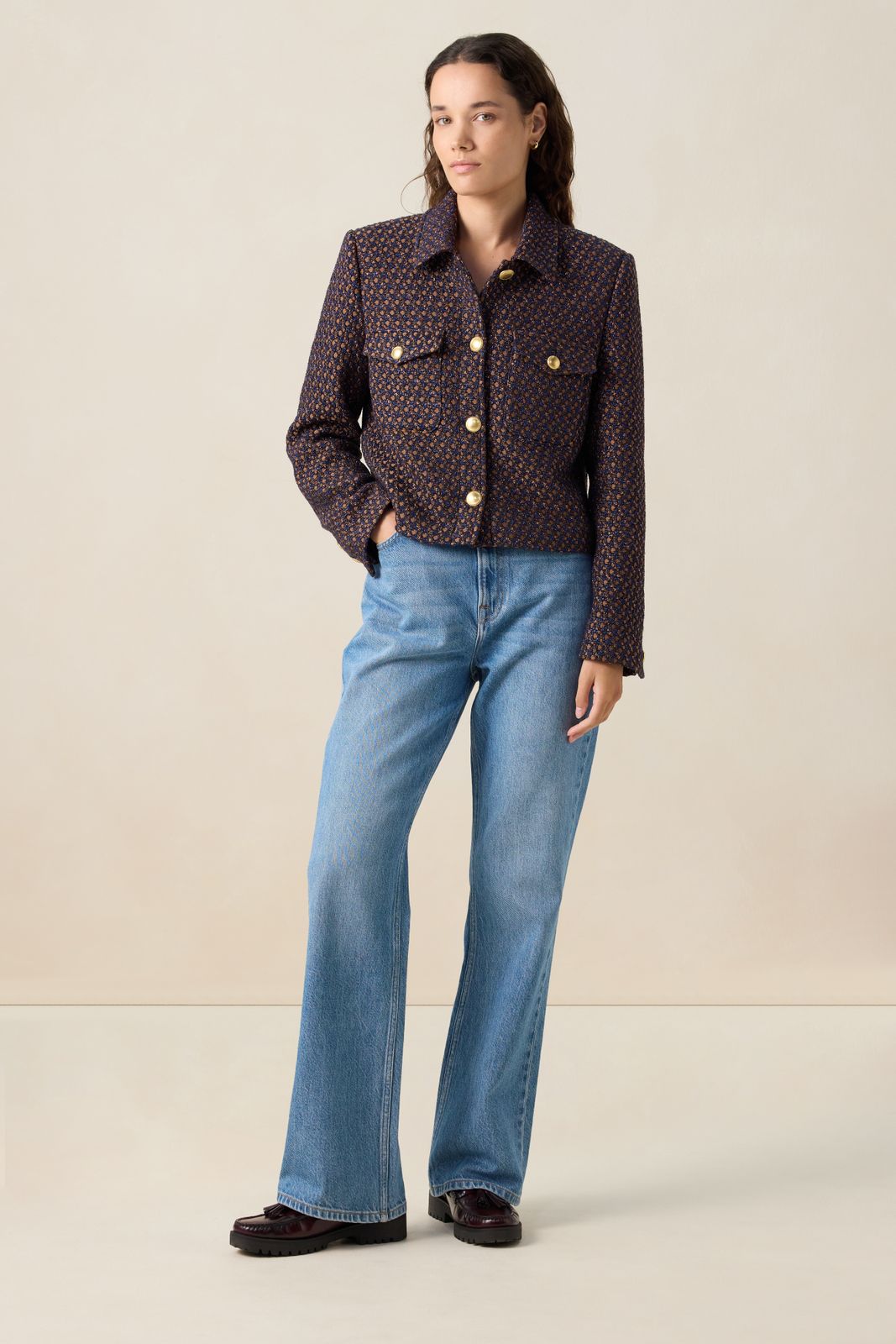 Donkerbruin boucl&eacute; jack