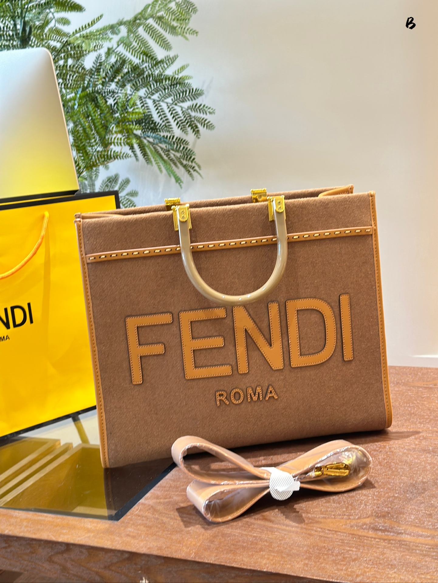 Fen new arrival Mon Tresor tote bag - Top Club