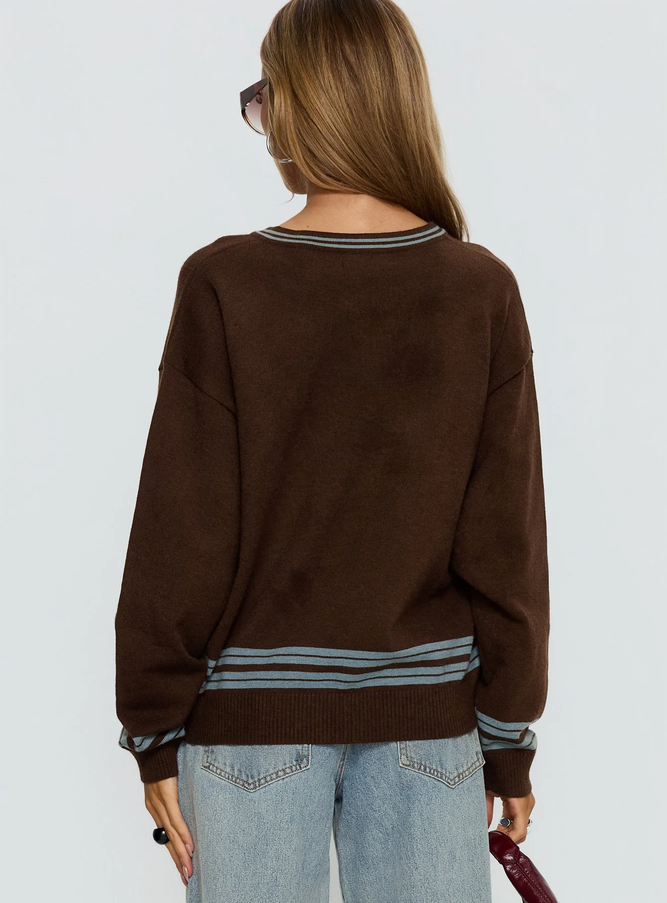 Yarnia V Neck Jumper Brown / Blue