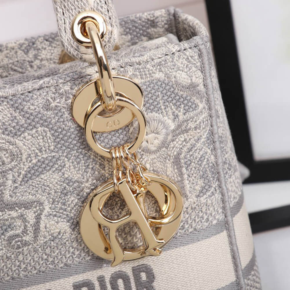 DIOR MEDIUM LADY D-LITE BAG(High-End Grade) - Top Club