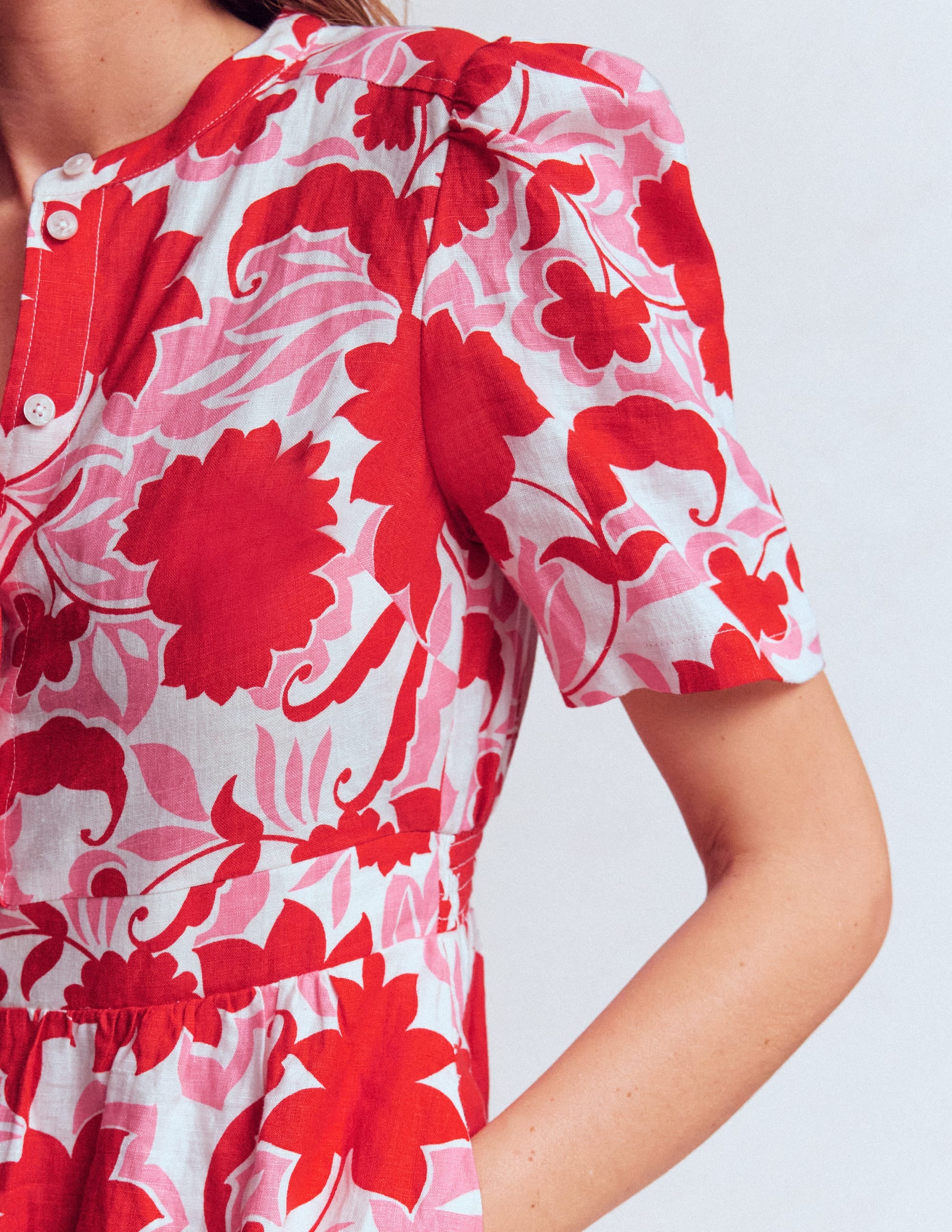 Ivy Midikleid aus Leinen-Rot Schattenblüte