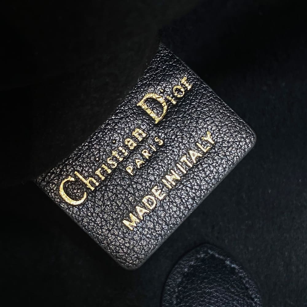 Medium Dior Toujours Bag - Top Club
