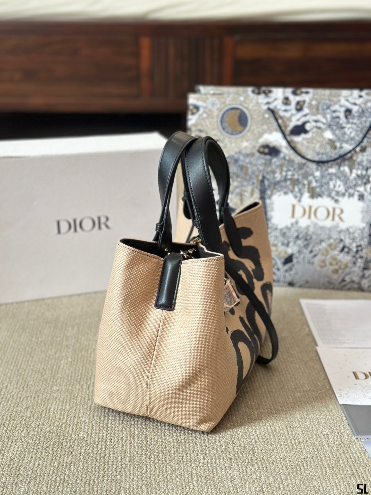 Miss D Toujours new arrival tote bag size: 30*20 cm - Top Club