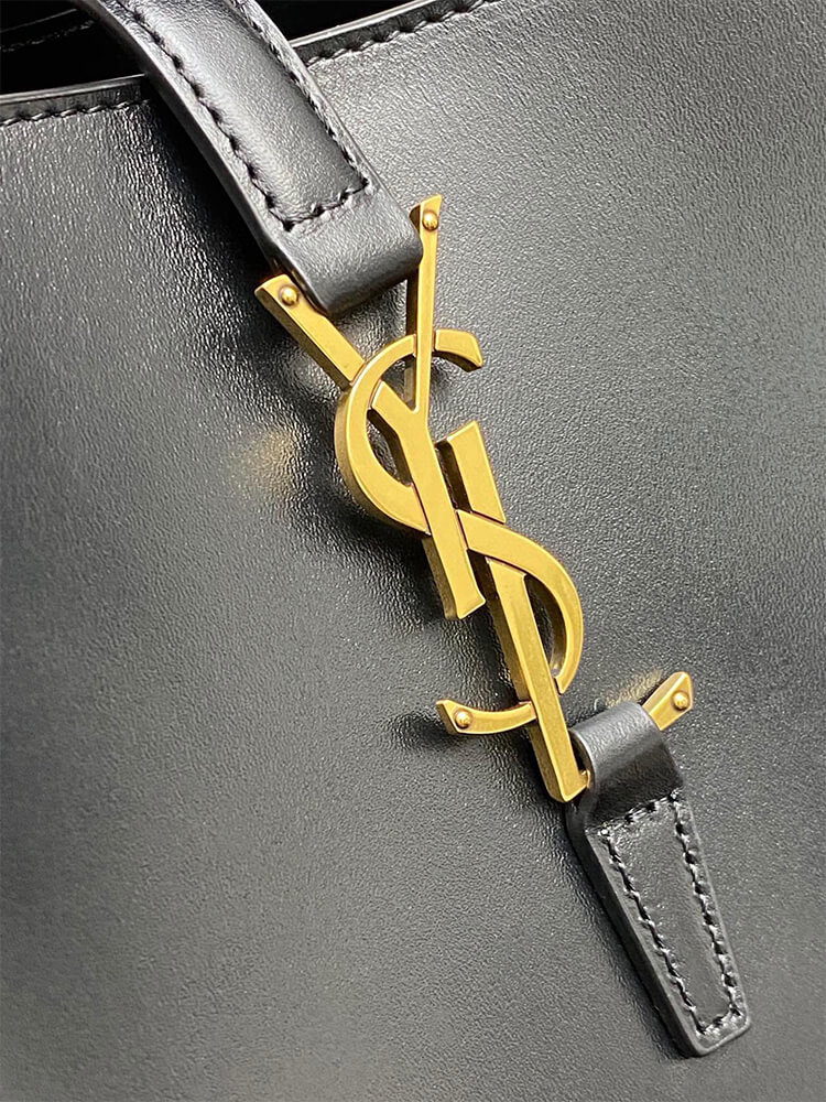 YSL LE 37 small in shiny leather - Top Club