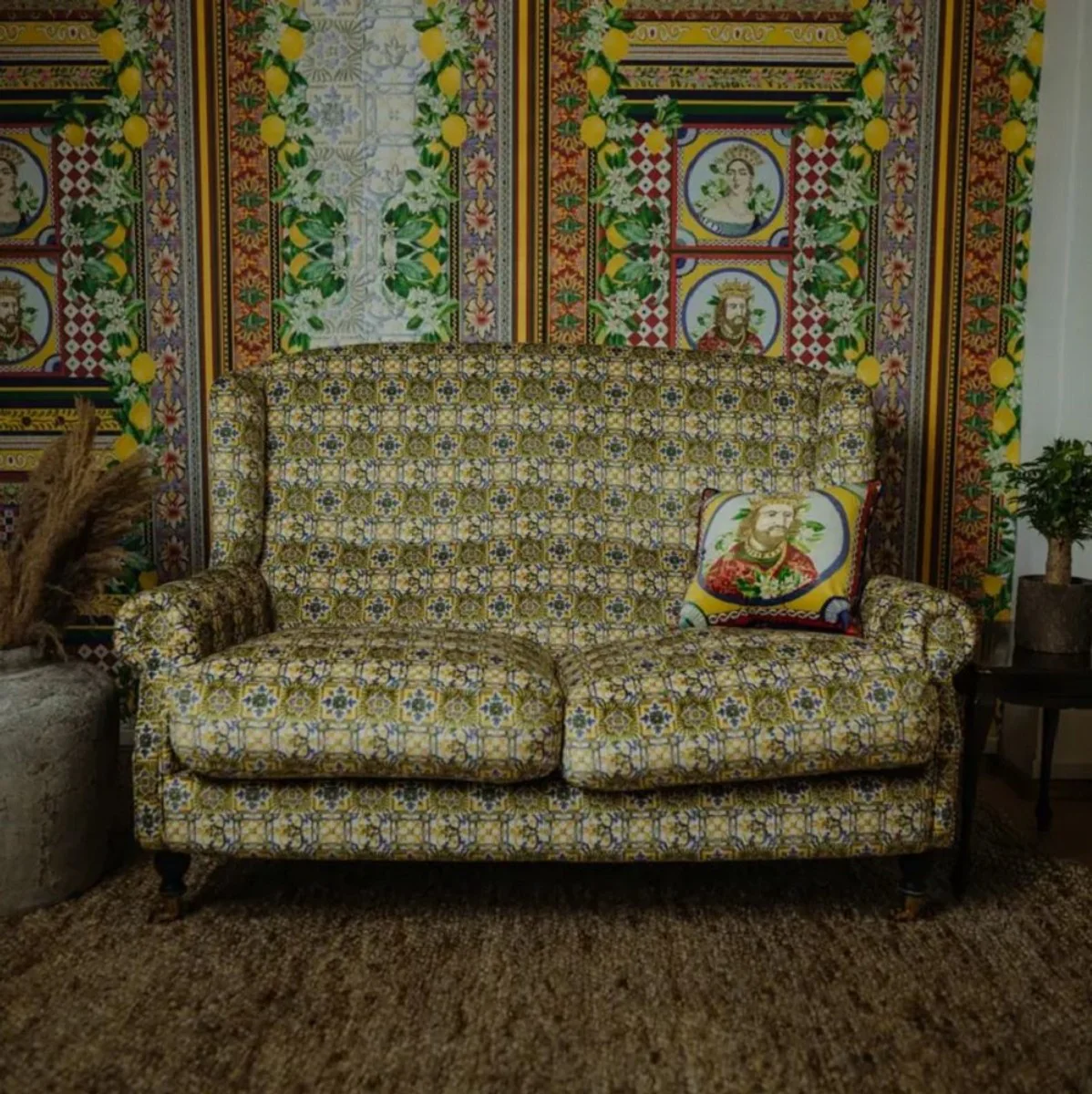 Luxury velvet sofa green / multicolored / black / brass 155 x 93 x H. 101 cm - living room sofa - hotel sofa - living room furniture - hotel furniture - luxury furniture - living room furnishings