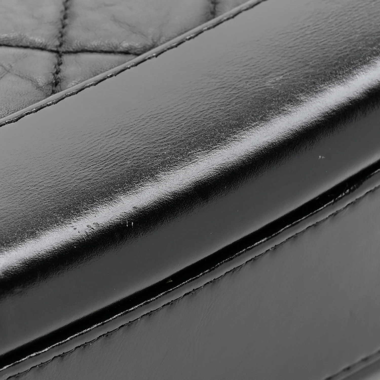 Aged Calfskin Quilted Small Gabrielle Hobo Black - Top Club