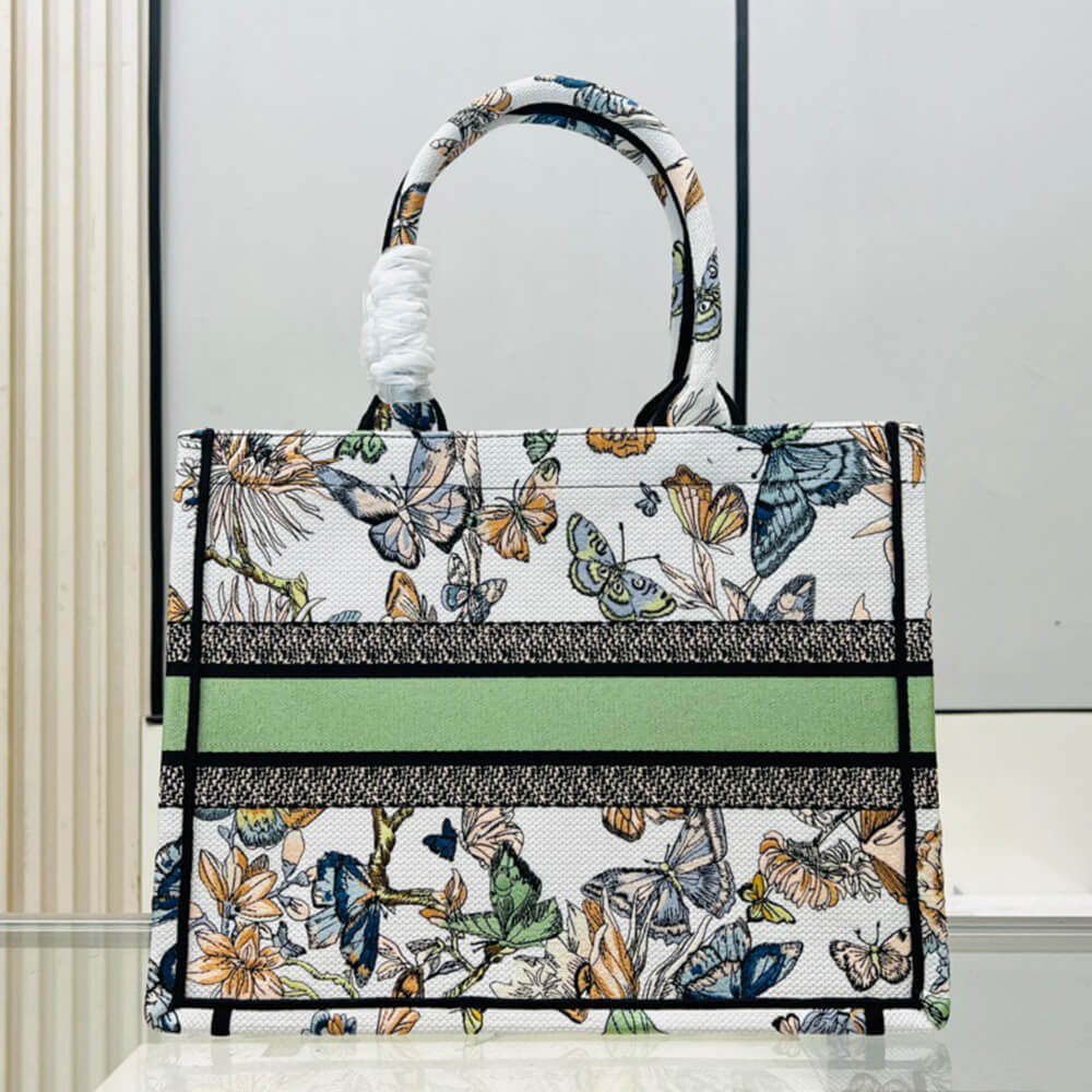 MEDIUM DIOR BOOK TOTE - Top Club