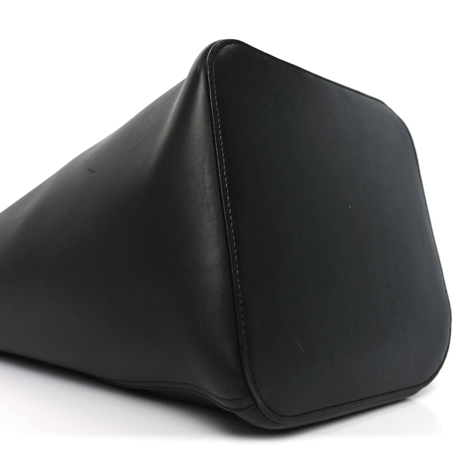 Smooth Calfski Large Woven Pebble Bucket Bag Black - Top Club