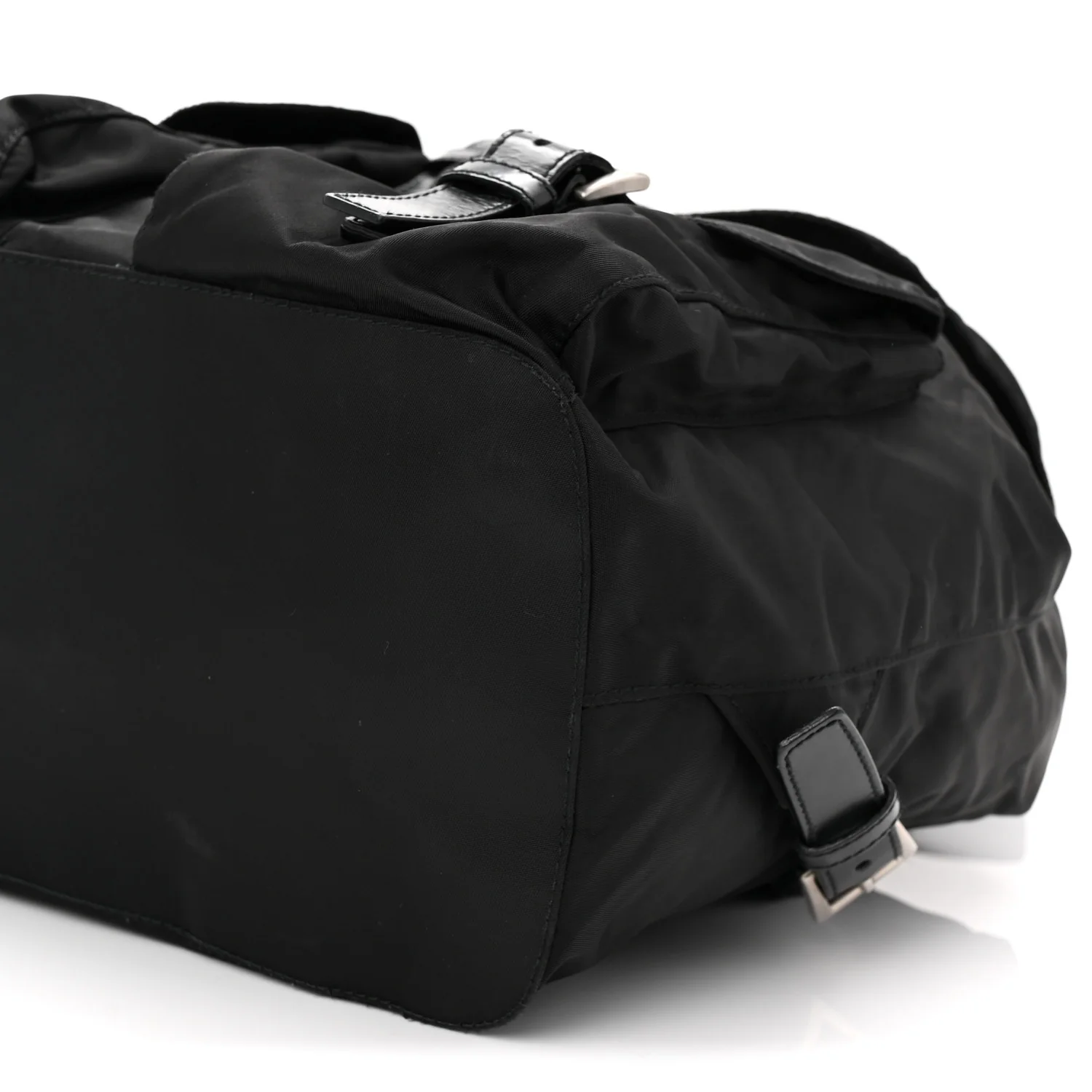 Nylon Vela Medium Backpack Black - Top Club