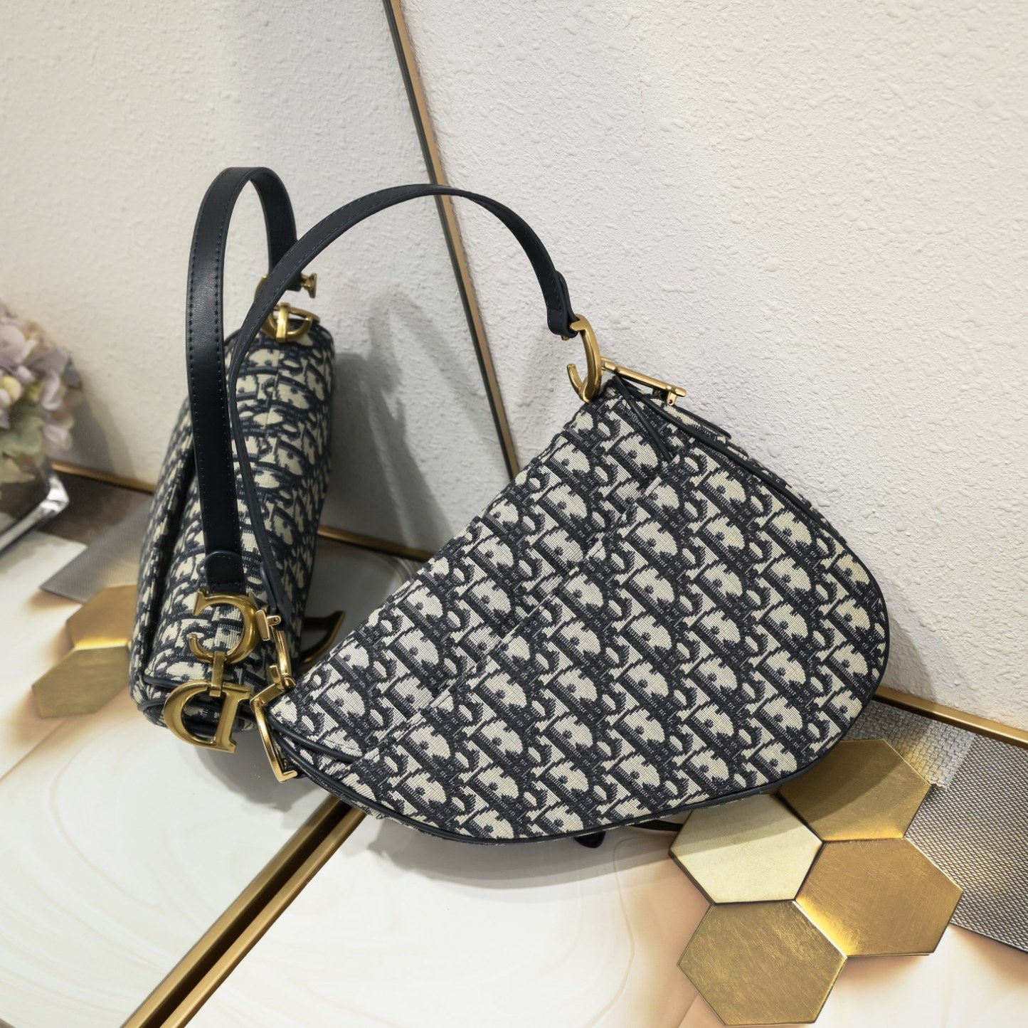 D saddle Be a classic with classics crossbody bag - Top Club