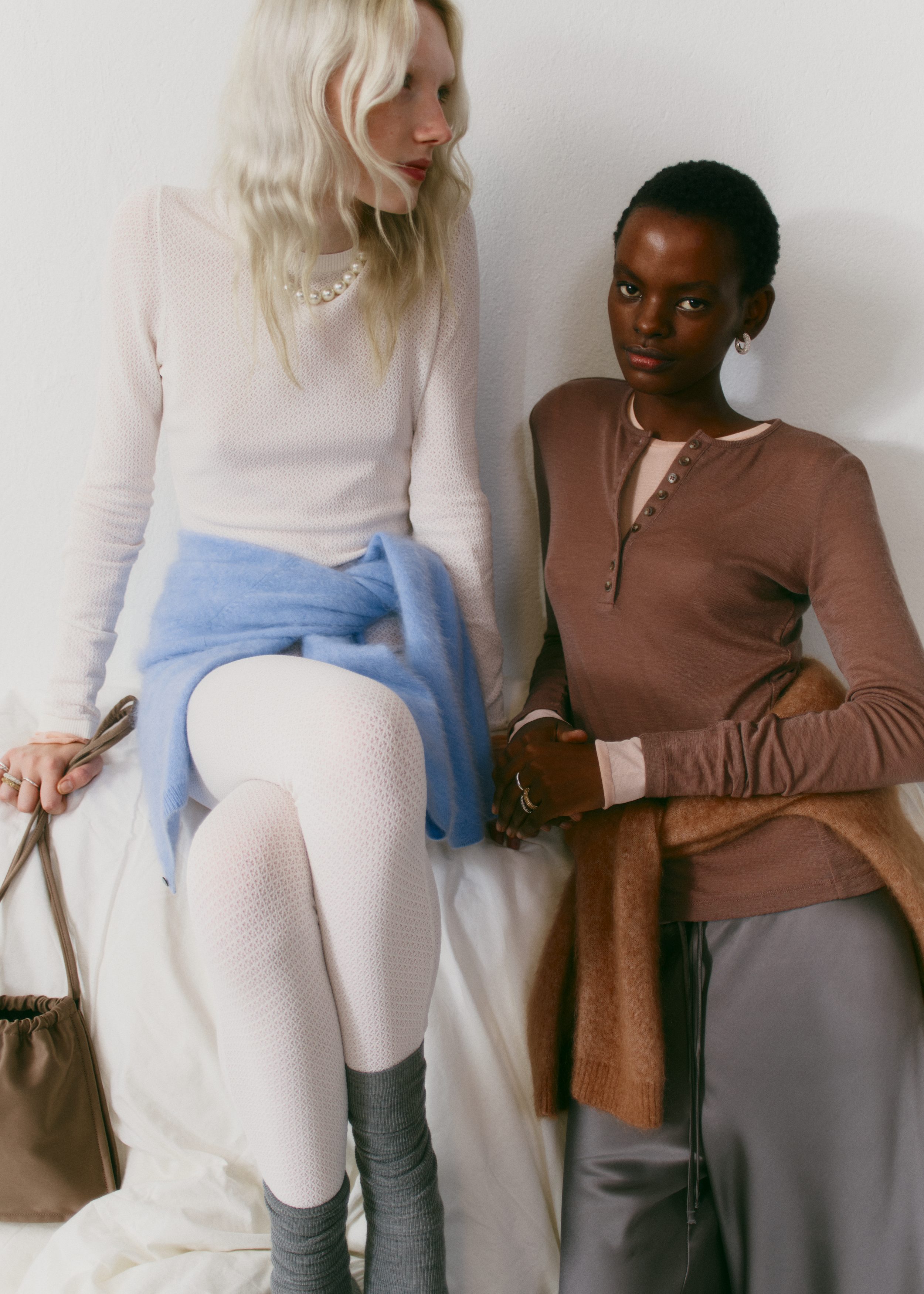 & Other Stories HALF-PLACKET WOOL TOP