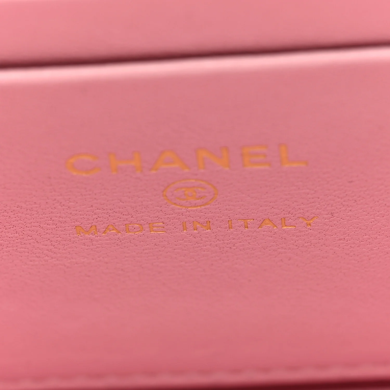 Lambskin Quilted Pearl Pyramid Clutch With Chain Pink - Top Club