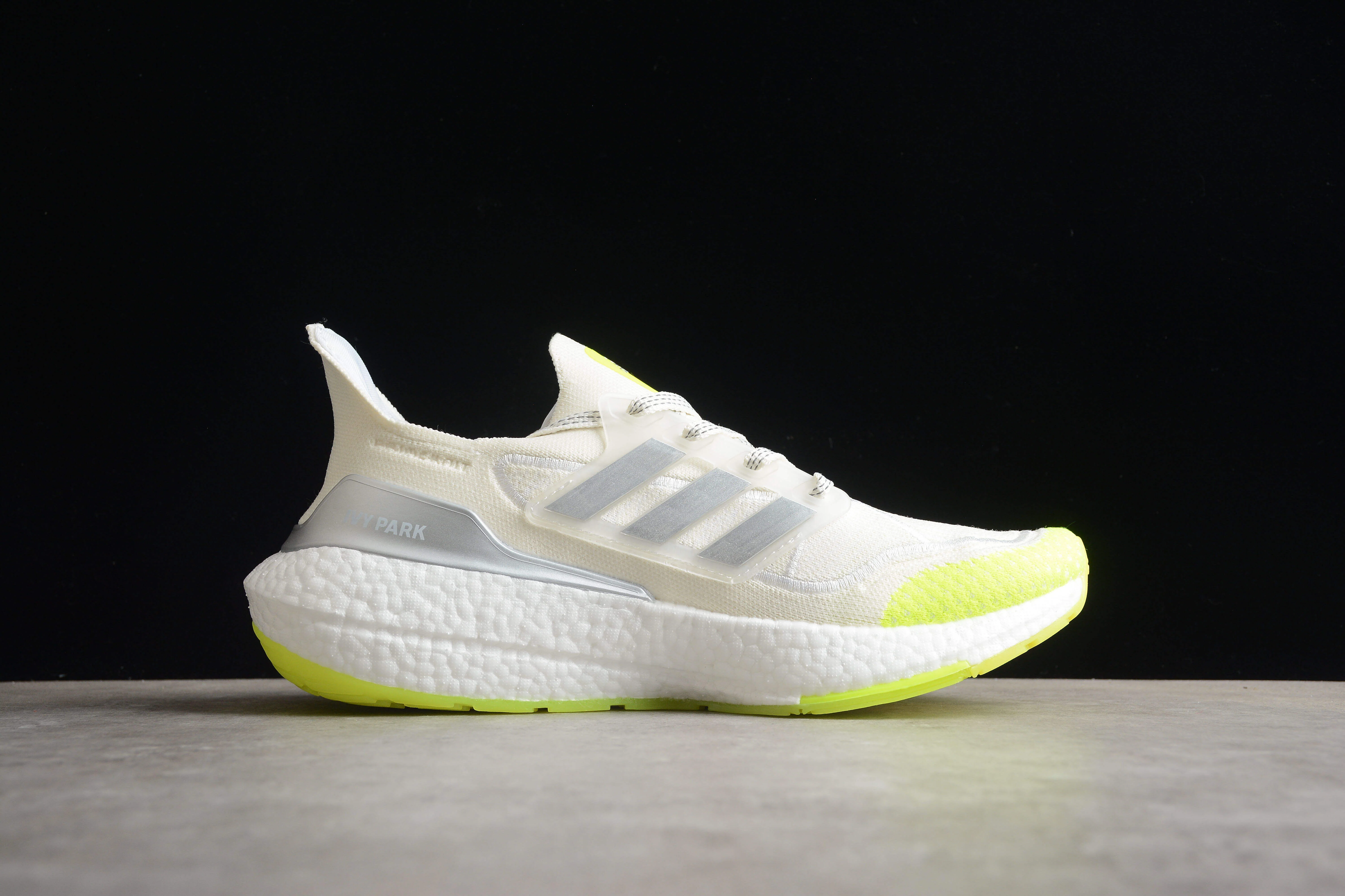 Adidas x IVY PARK Ultraboost Off White/Silver/Yellow - Sneaker Replica Workshop