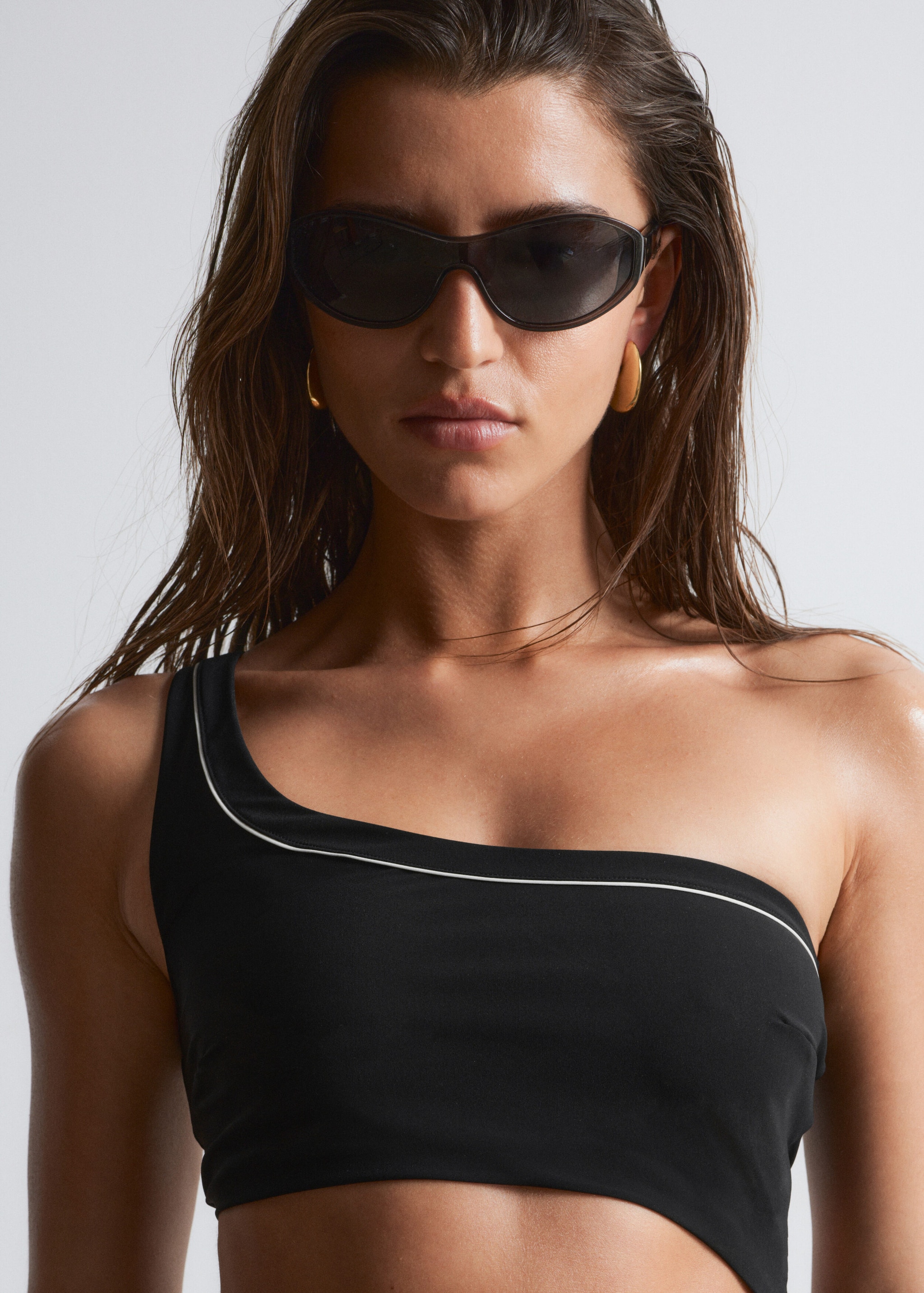 & Other Stories ONE-SHOULDER CUT-OUT SWIMSUIT