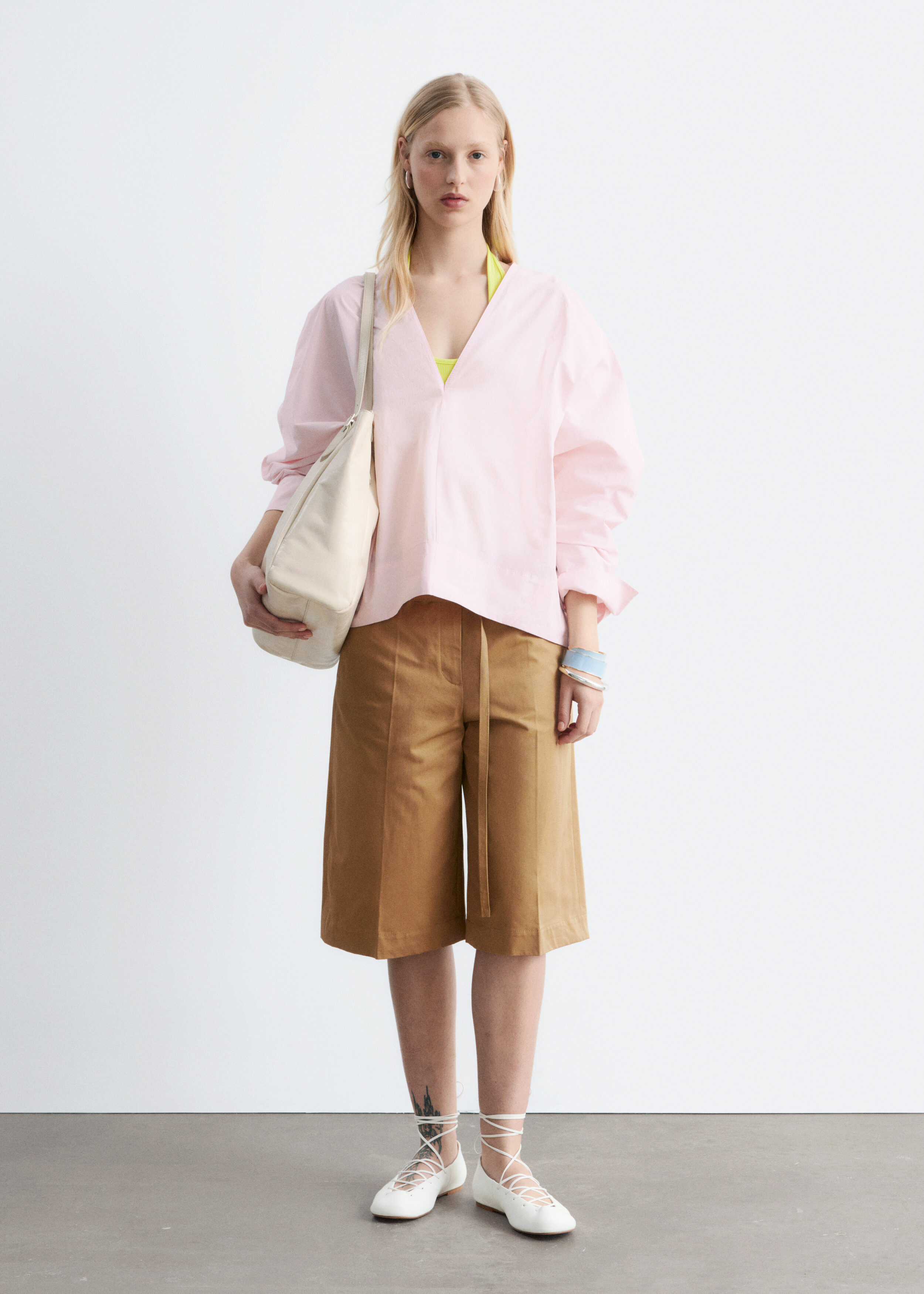& Other Stories SCULPTURAL COTTON V-NECK BLOUSE