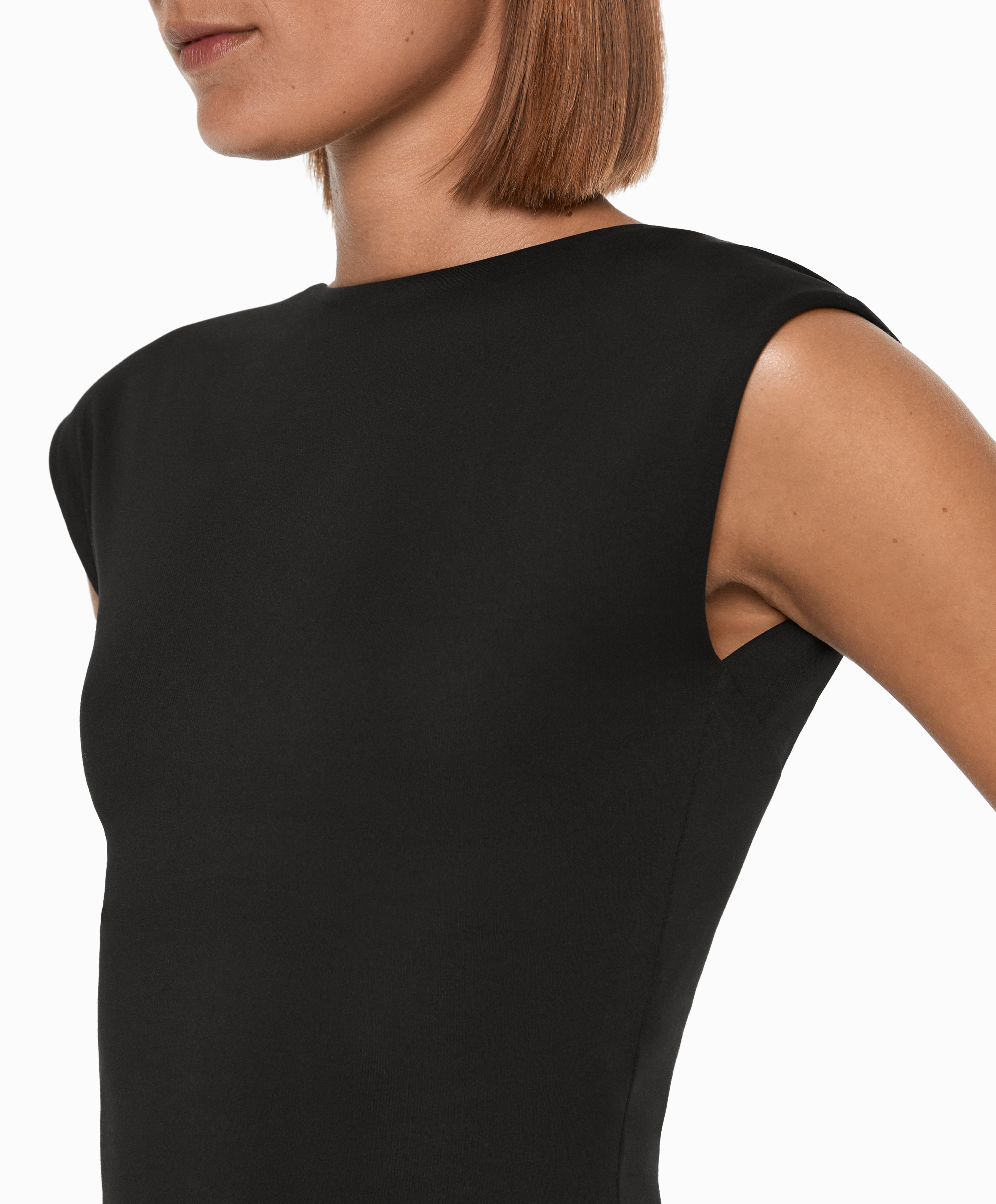 OYSHO Open-back T-shirt