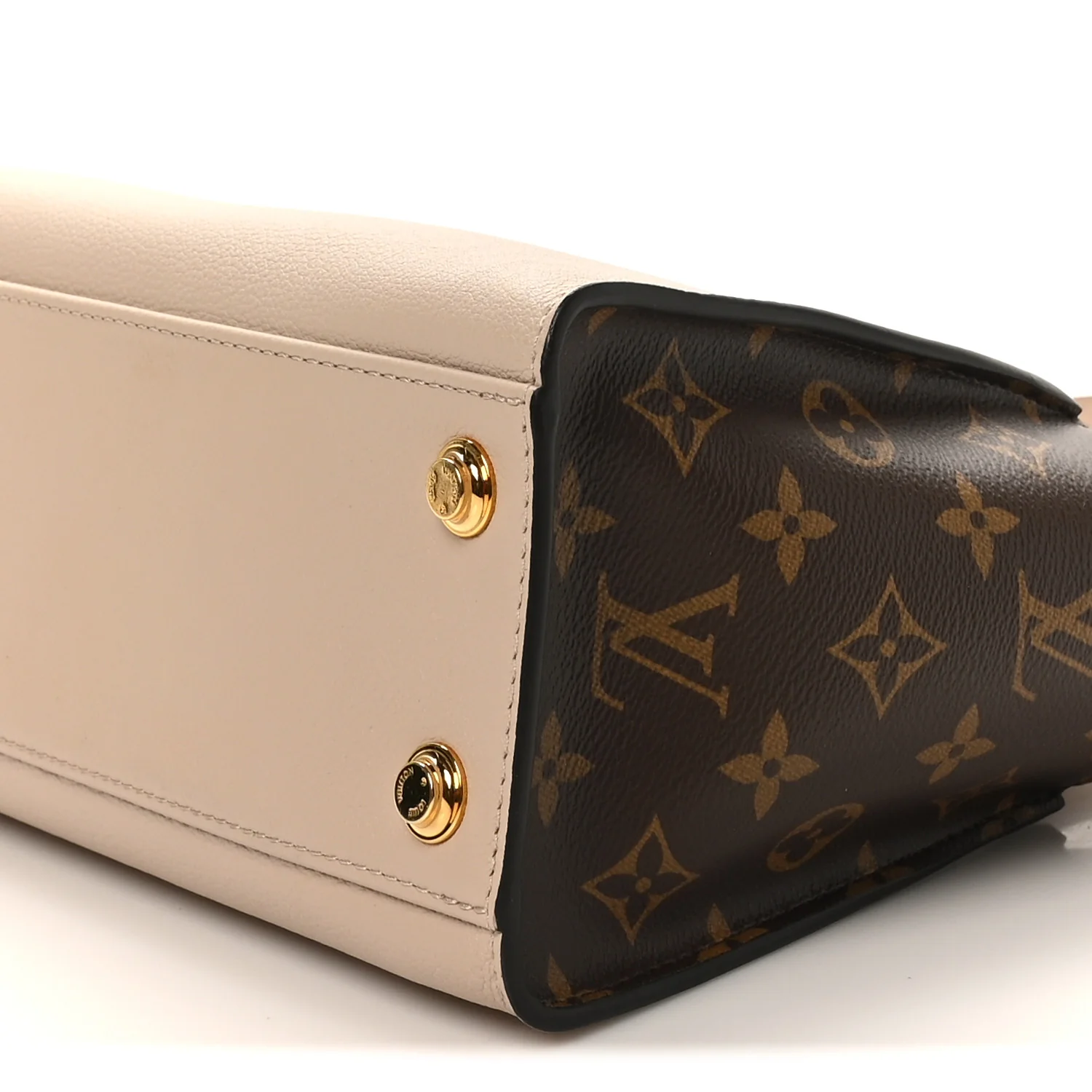 Calfskin Monogram On My Side PM Greige - Top Club
