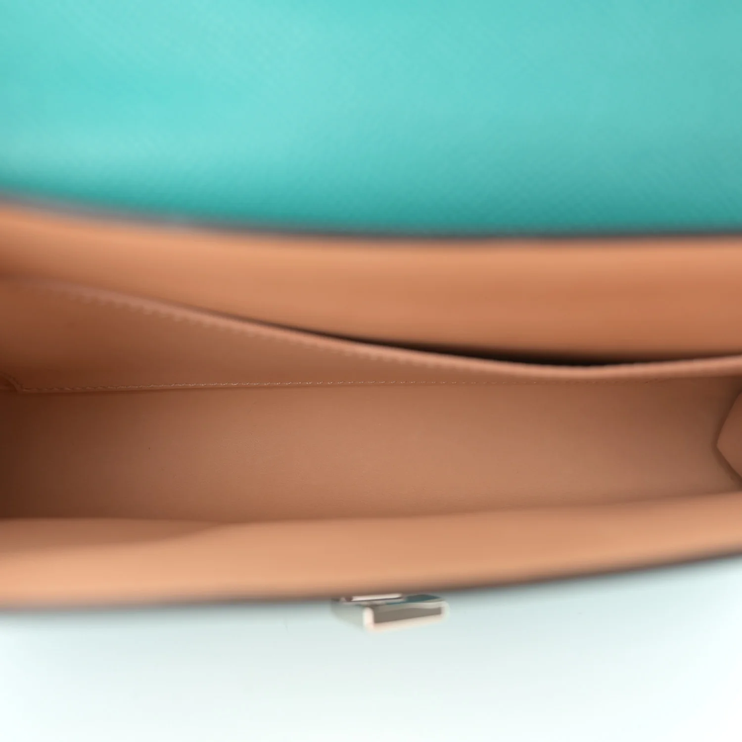 Carat Calfskin Gabrielle Clutch Turquoise - Top Club