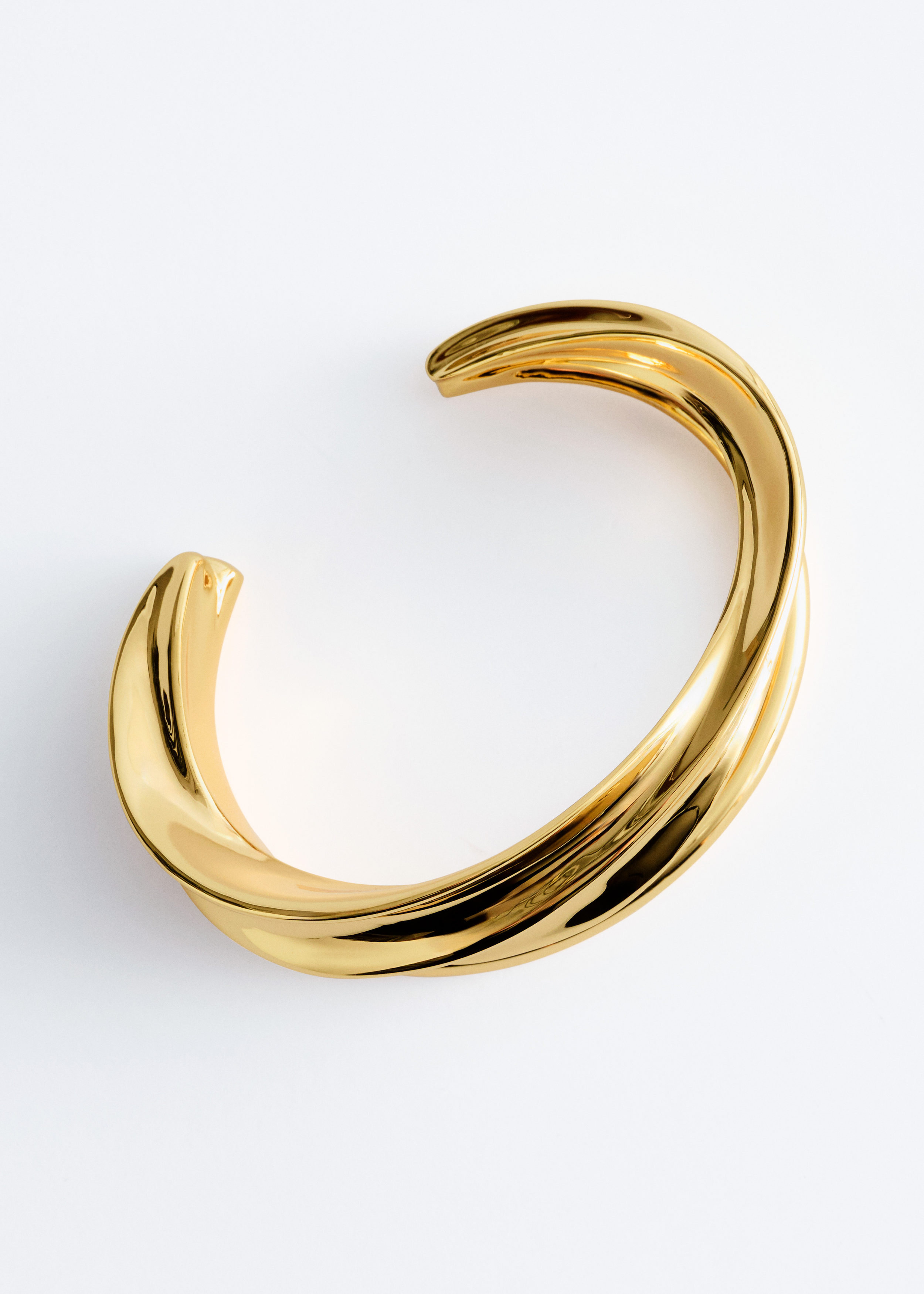& Other Stories SCULPTURAL CUFF BRACELET
