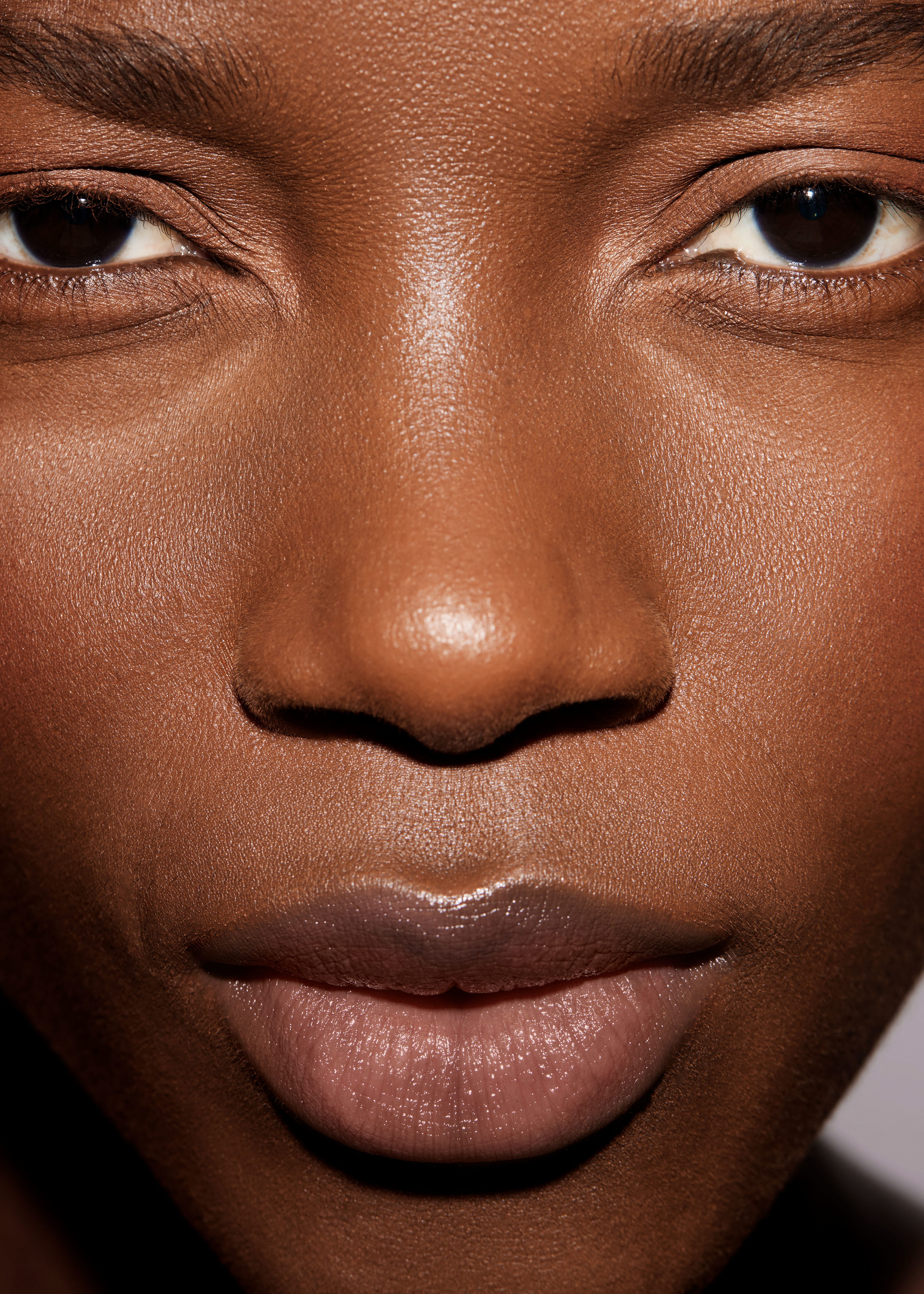 & Other Stories MODEST BUFF SHEER LIP COLOUR