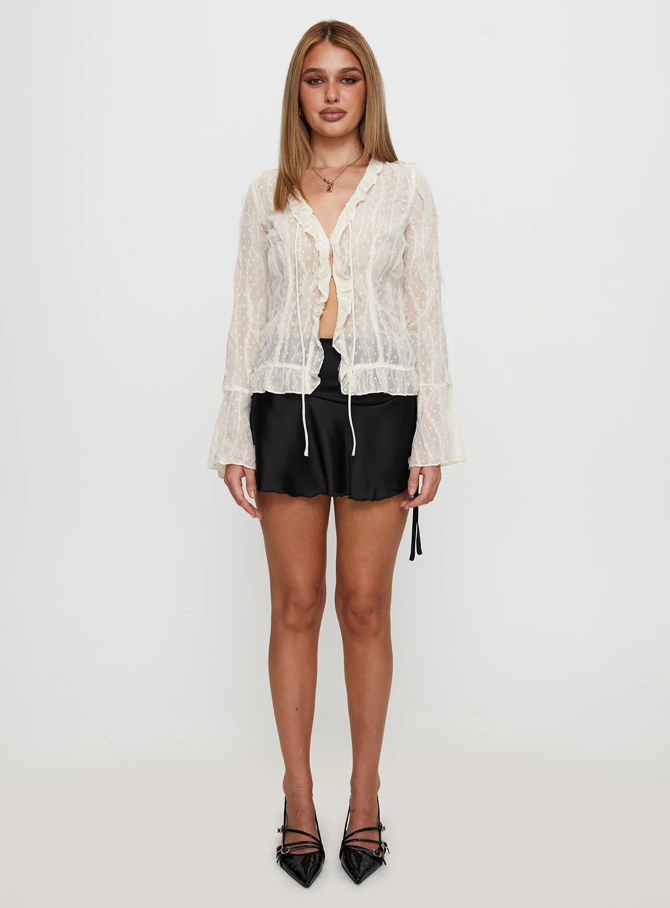 Sainz Frill Long Sleeve Top Cream