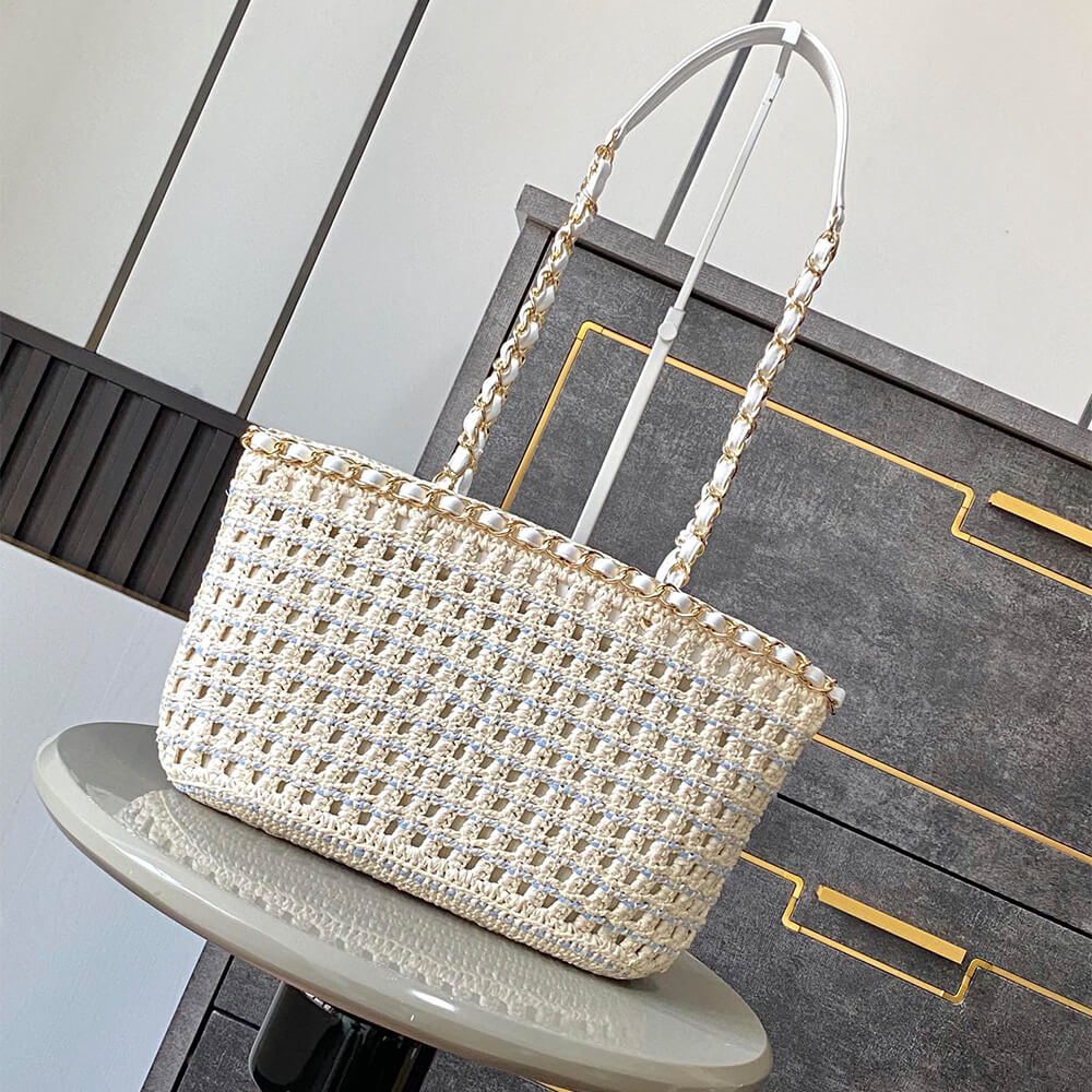 CHANEL Small Shopping Bag(high-end grade) - Top Club