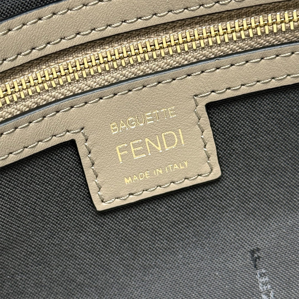 Fendi Baguette - Top Club