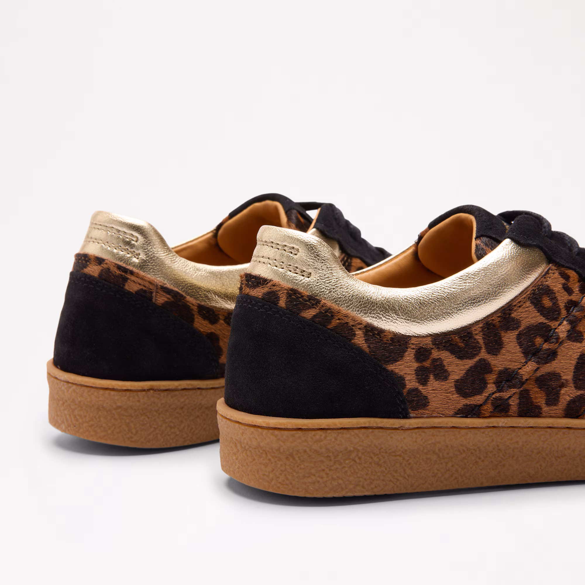 RollerScalloped Lace Up Trainer