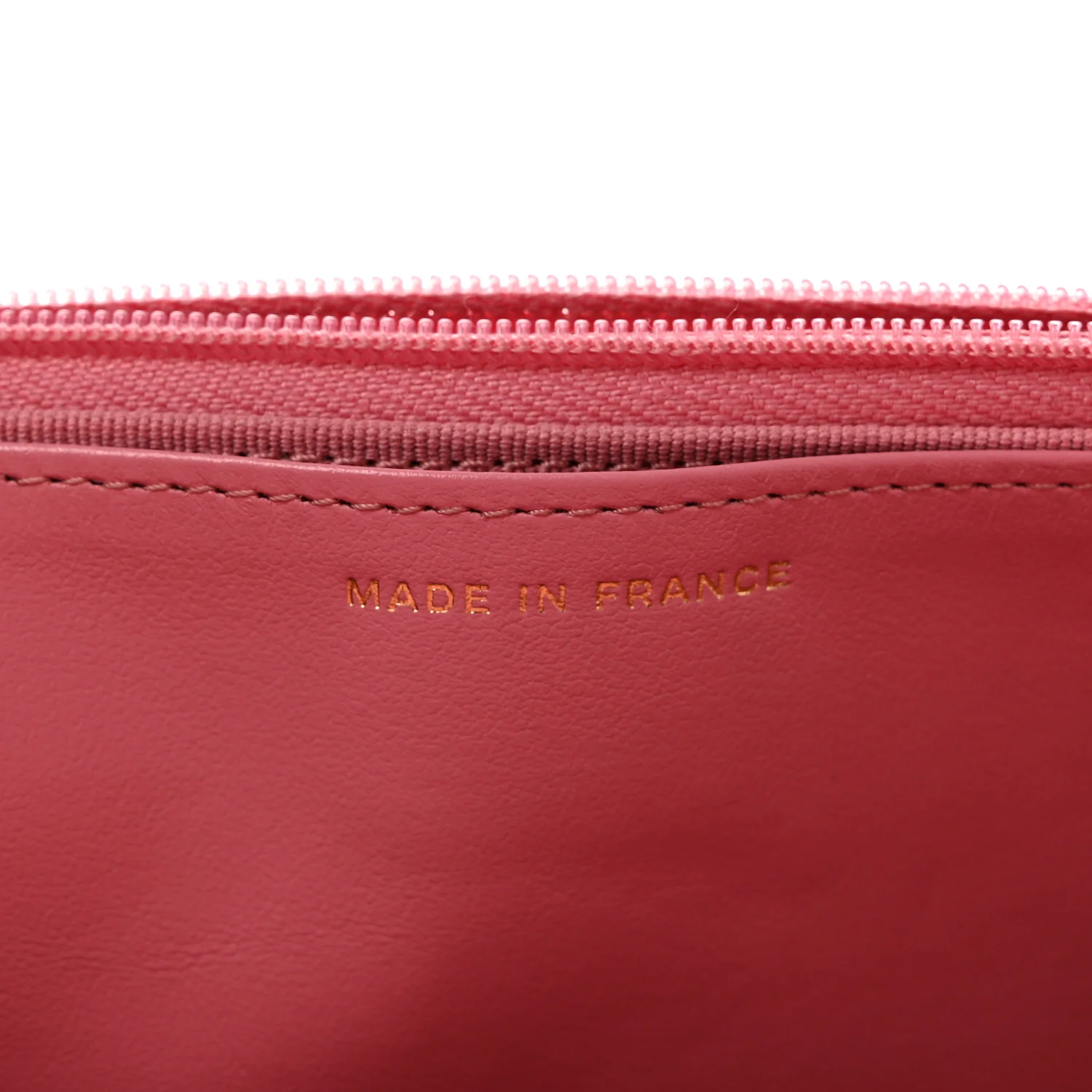 Caviar Quilted Wallet on Chain WOC Pink - Top Club