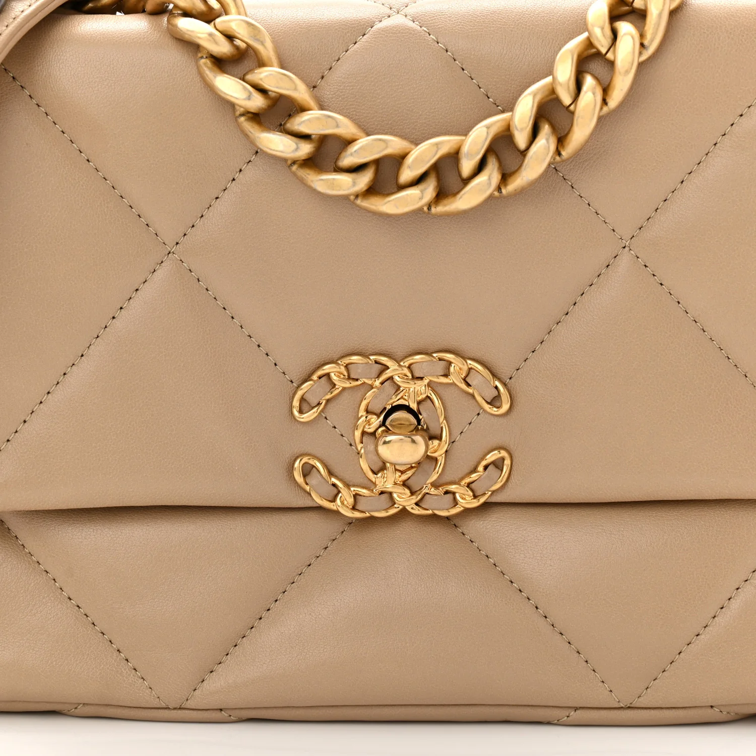Lambskin Quilted Medium Chanel 19 Flap Dark Beige - Top Club