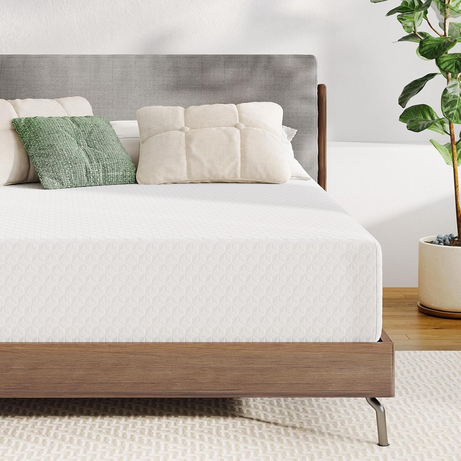Novilla Twin Size Mattress, 10 Inch Memory Foam Mattress Twin for Balanced Support & Pressure Relief, Cooling Comfort for Nightlong Refreshment, CertiPUR-US Certified Mattress in a Box, Medium Firm