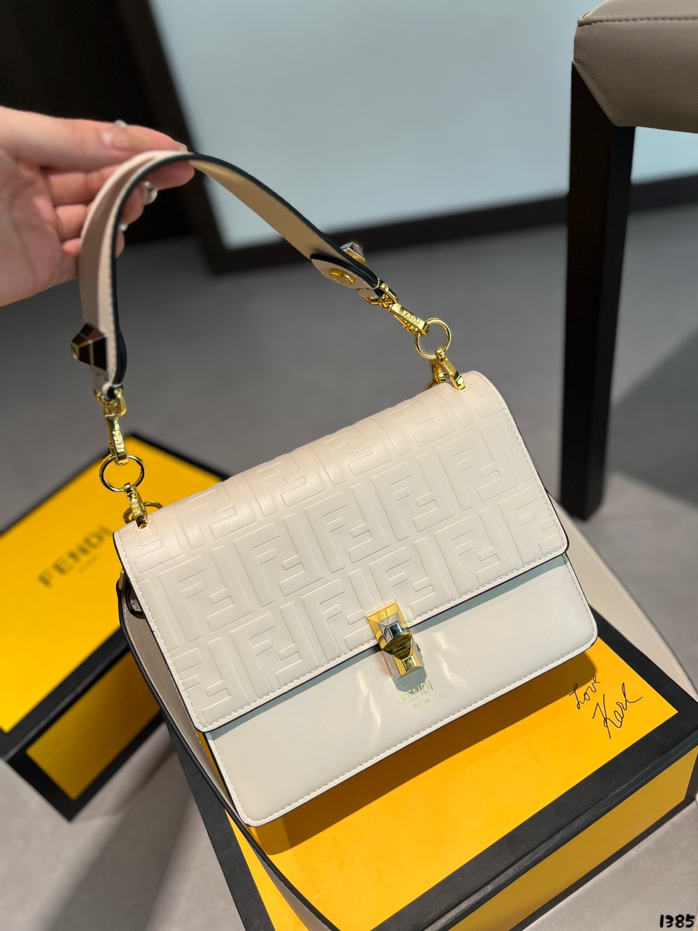 FEN Kan U new arrival bag size: 24* 18 cm - Top Club