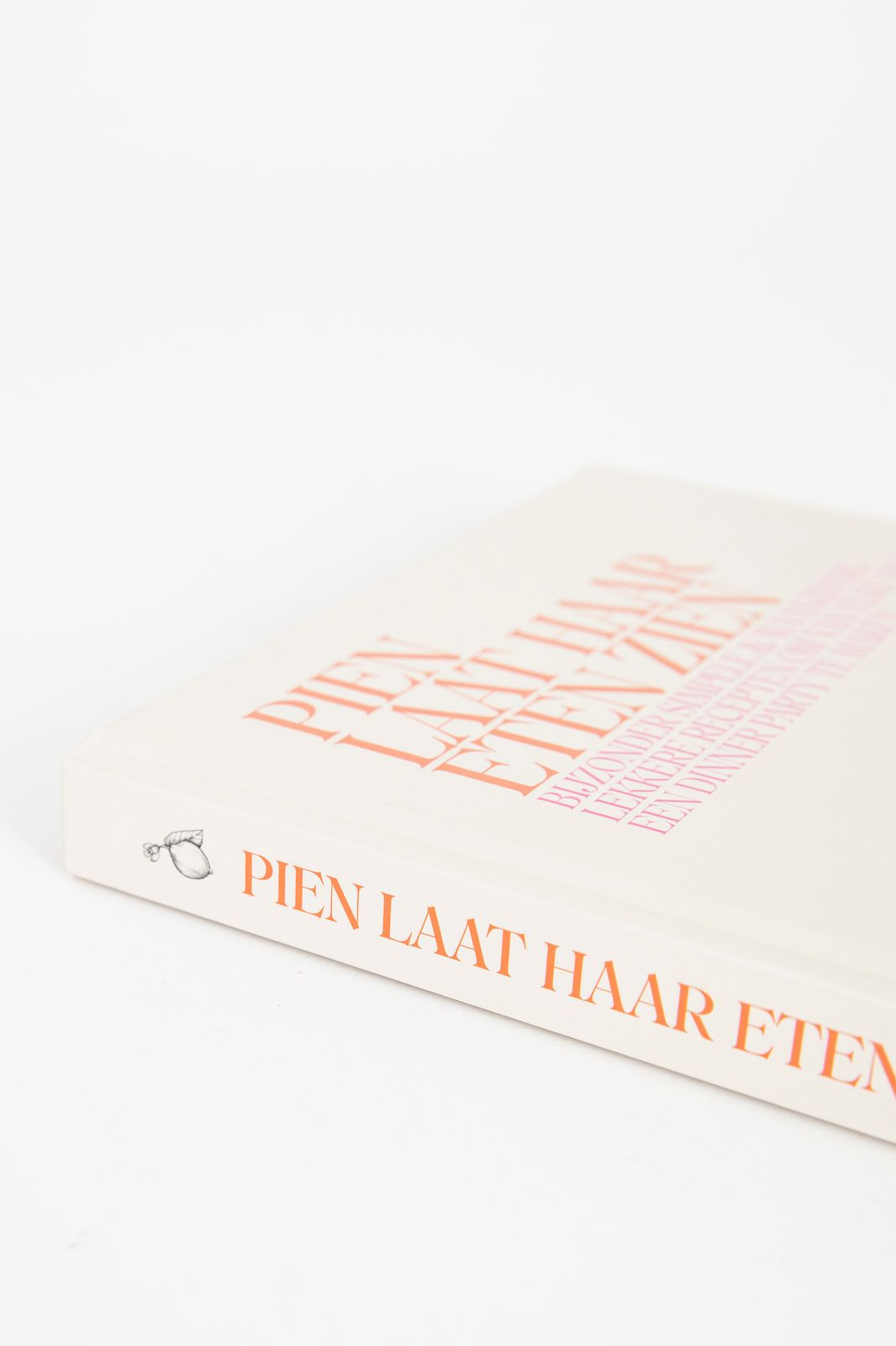 Boek Pien laat haar eten zien