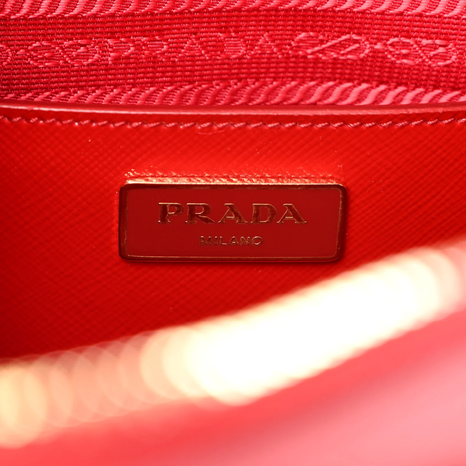 Saffiano Vernice Medium Promenade Tote Rosso - Top Club