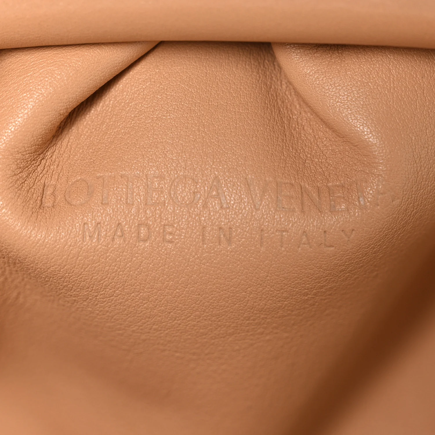 Calfskin Teen Pouch Almond - Top Club