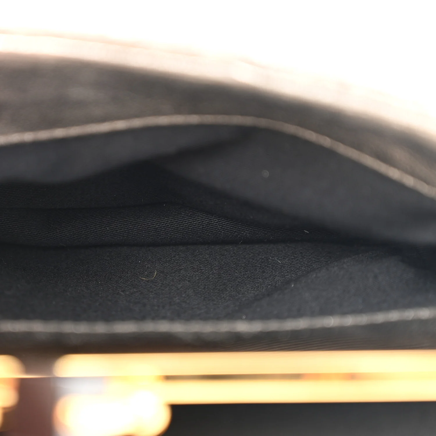 Metallic Matelasse Lux Mini Crossbody Tote Cromo - Top Club