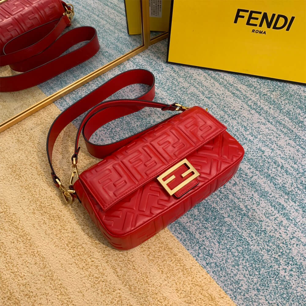 Fendi Baguette - Top Club